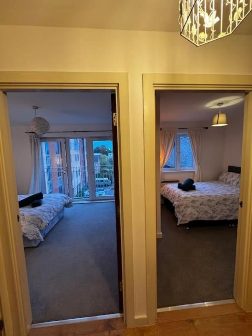 Luxury 2br Flat Near Town * Manchester
