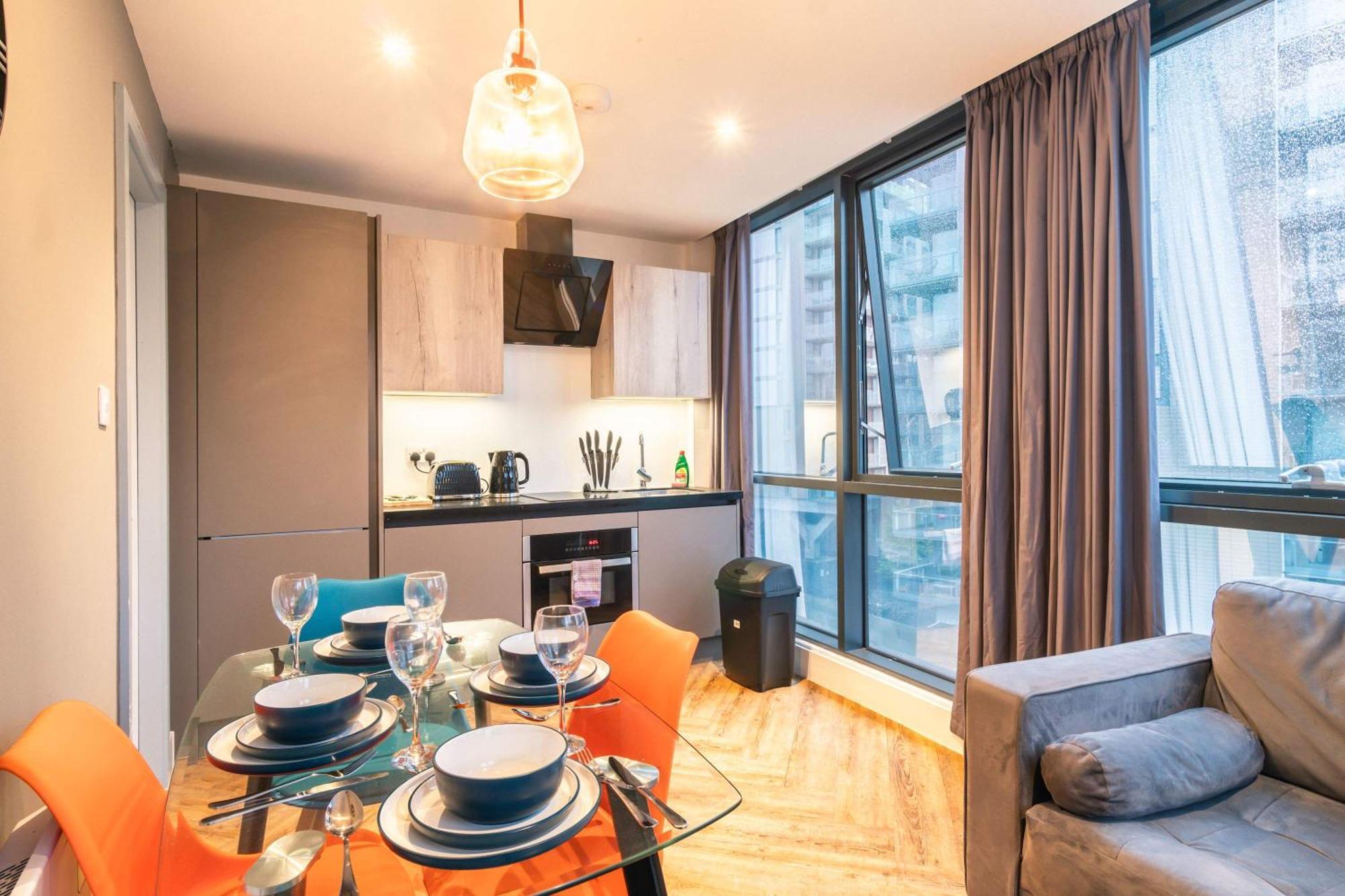 Fabulous 2 Bedroom In Centre Apartment Manchester