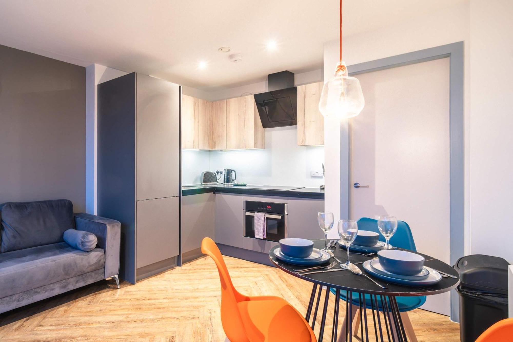 Apartment Stunning 2 Bedroom In Centre