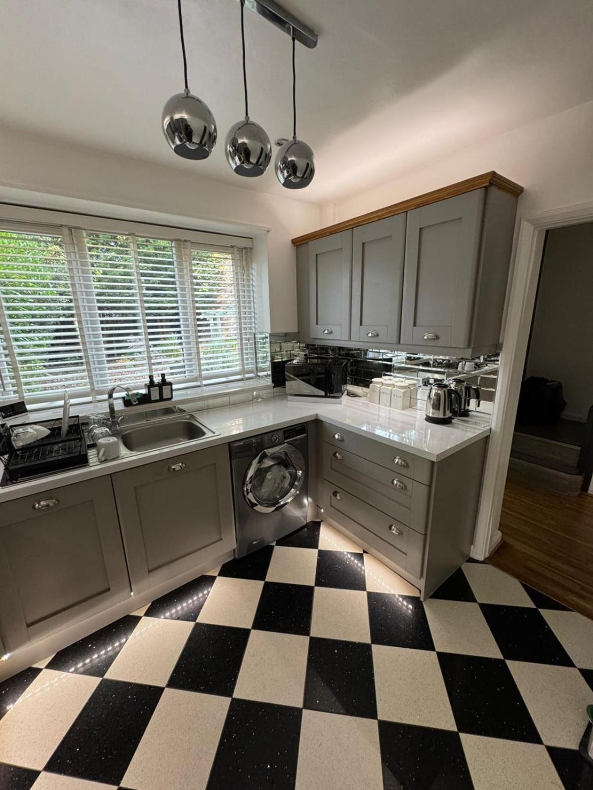 Three Bedroom House In Holiday home Manchester