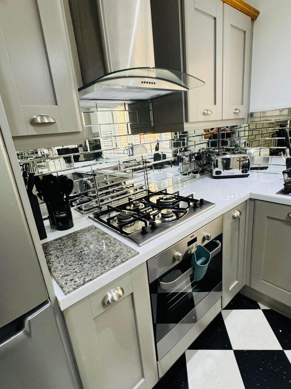 Three Bedroom House In Holiday home *