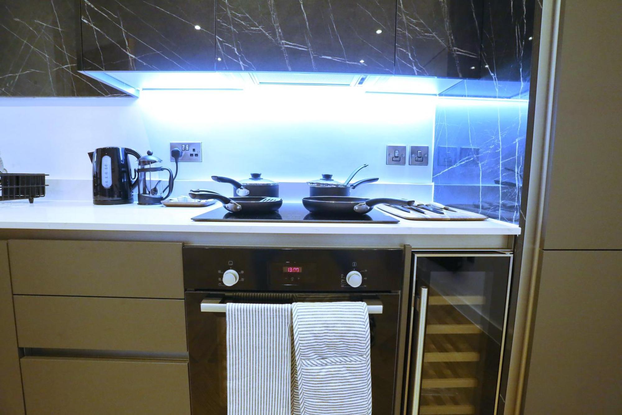 Pass The Keys Luxury New Build 5 Mins From Centre *