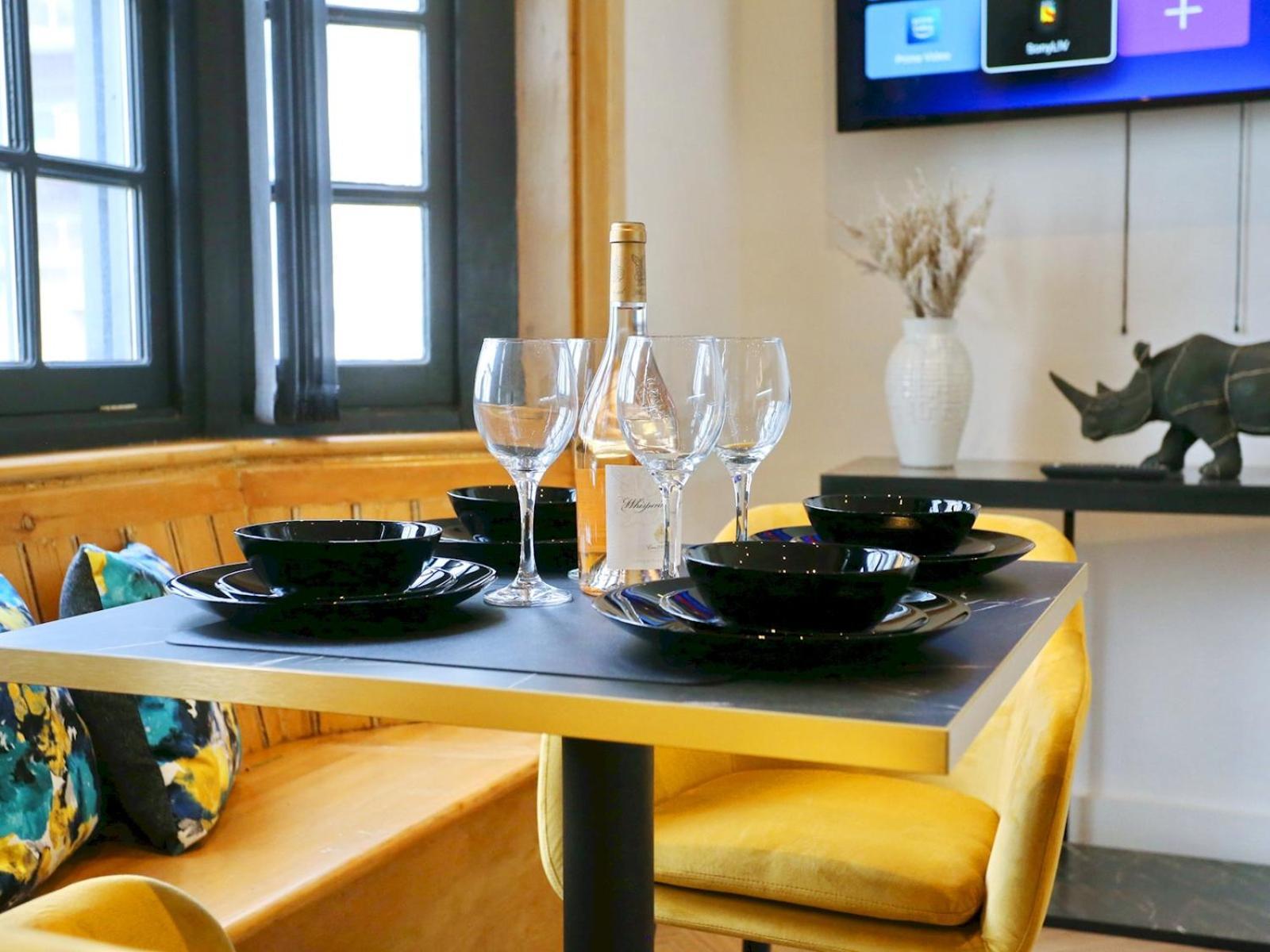 Apartment Pass The Keys Beautifully Restored 3 Bed Flat In Centre Manchester