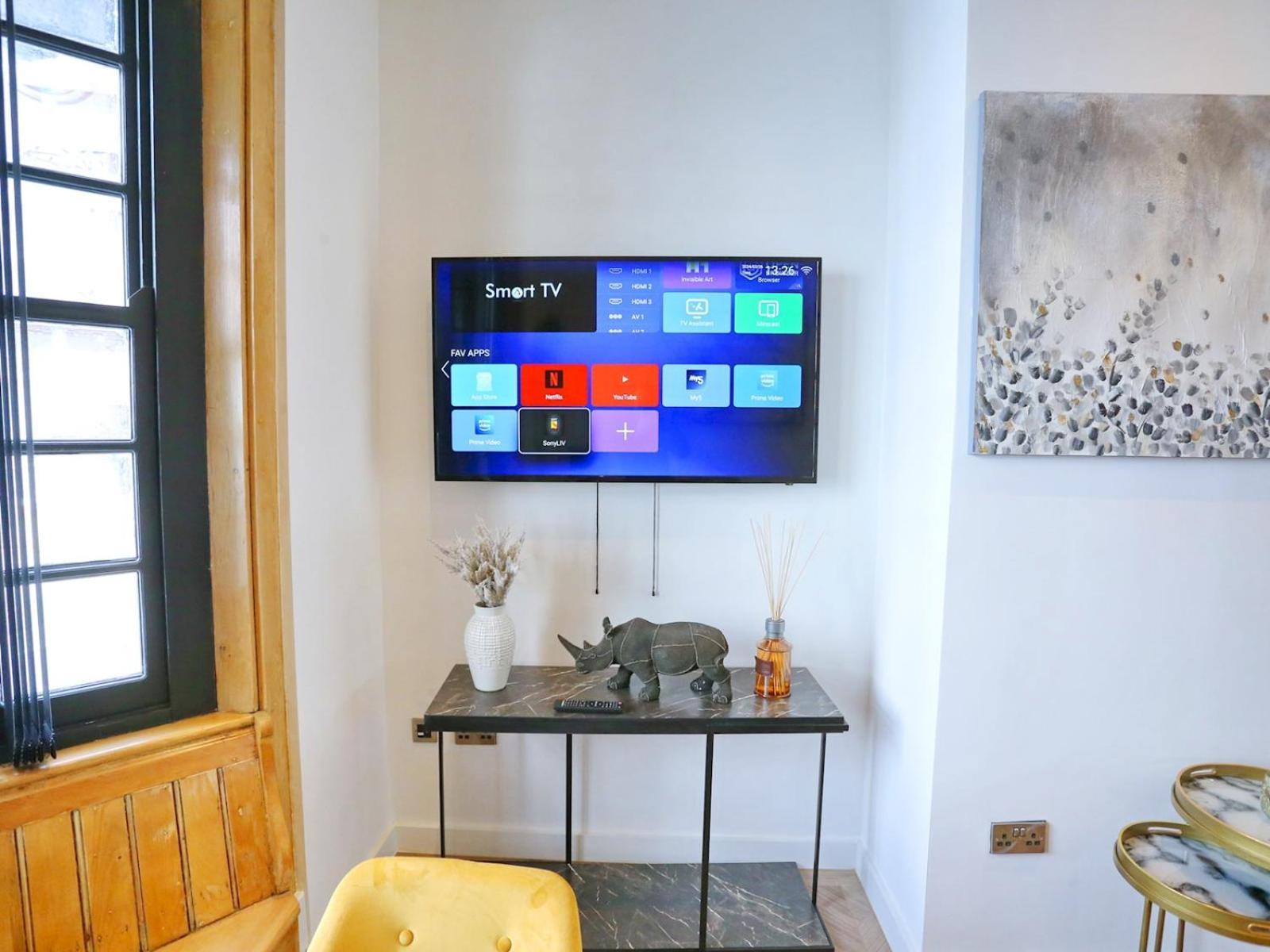Pass The Keys Beautifully Restored 3 Bed Flat In Centre Manchester