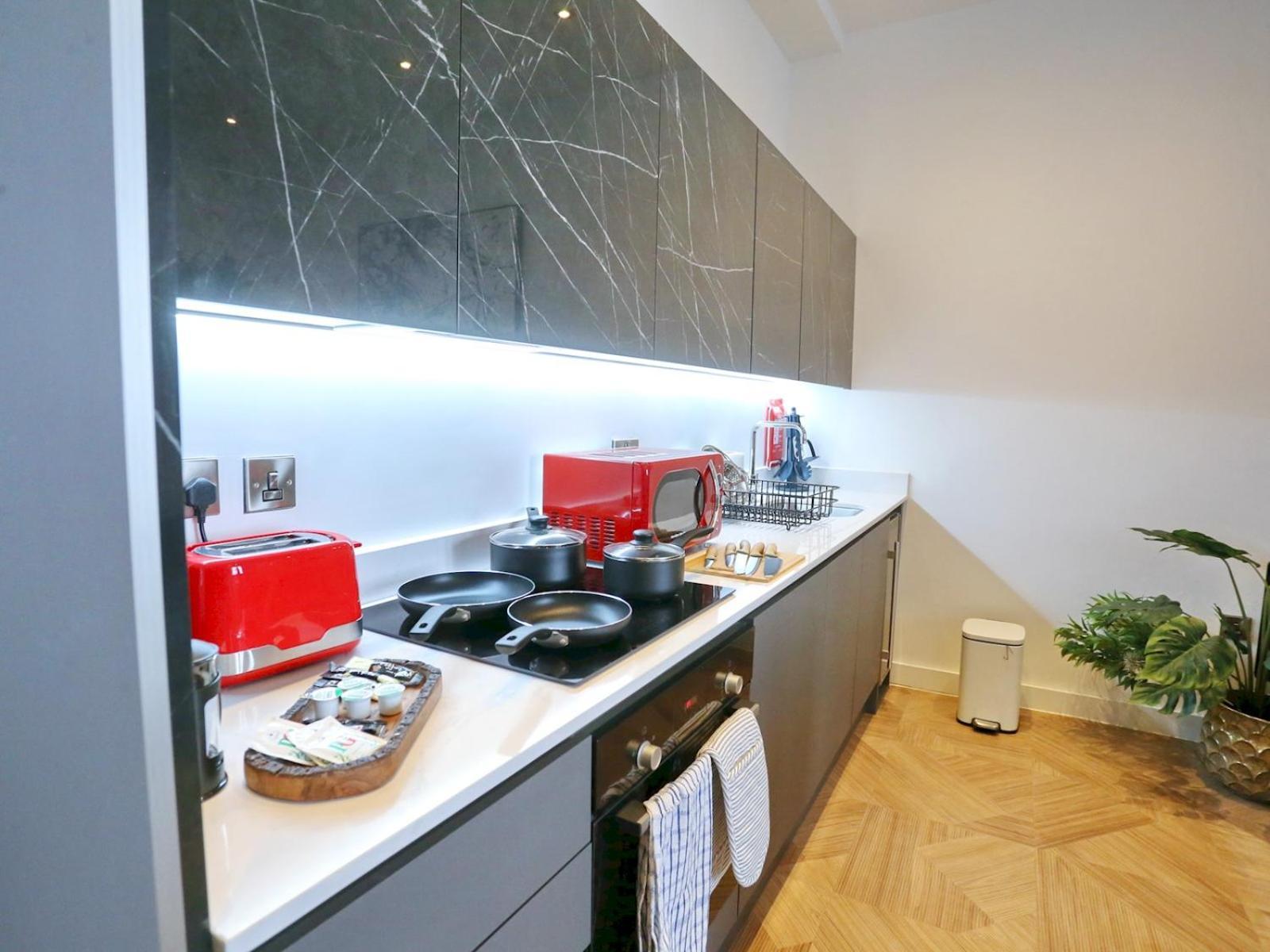 Pass The Keys Beautifully Restored 3 Bed Flat In Centre