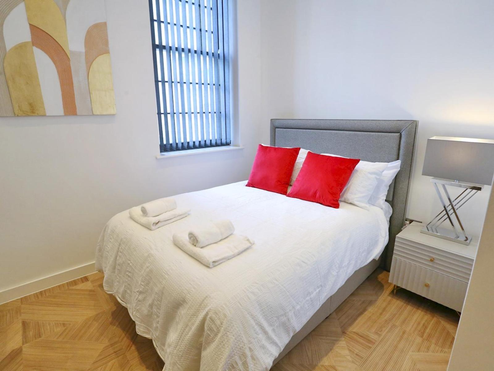 Pass The Keys Beautifully Restored 3 Bed Flat In Centre Apartment