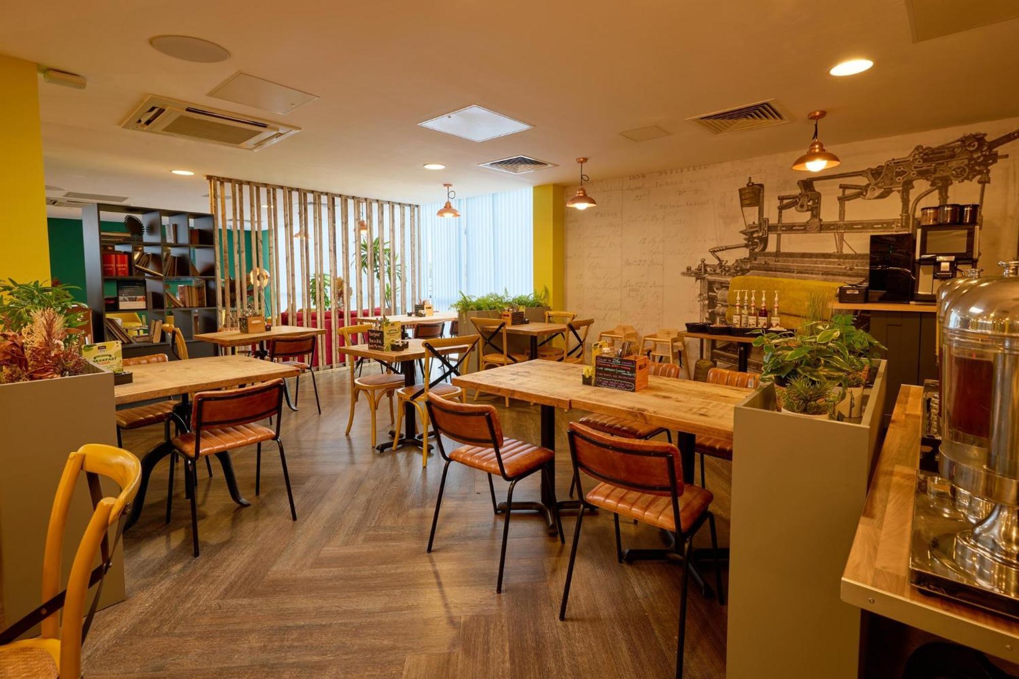 - The Niu, Loom North By Ihg Hotel Manchester