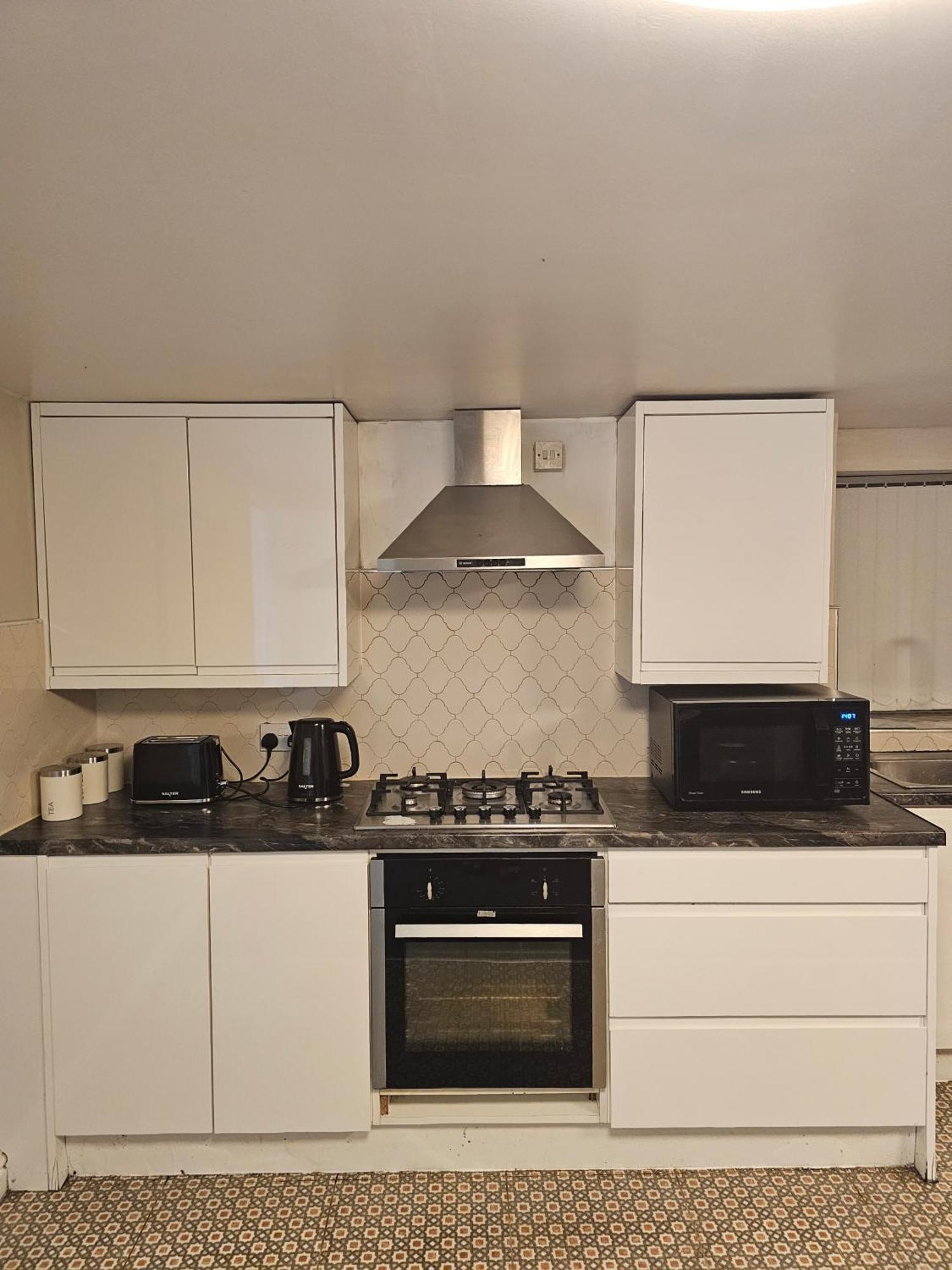 Basement Near City Centre Apartment Manchester