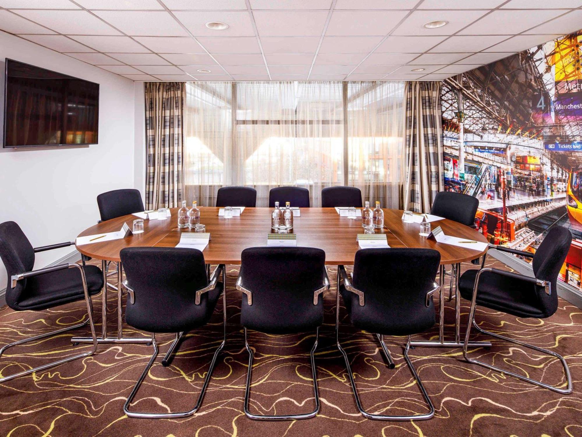 Mercure Piccadilly Hotel