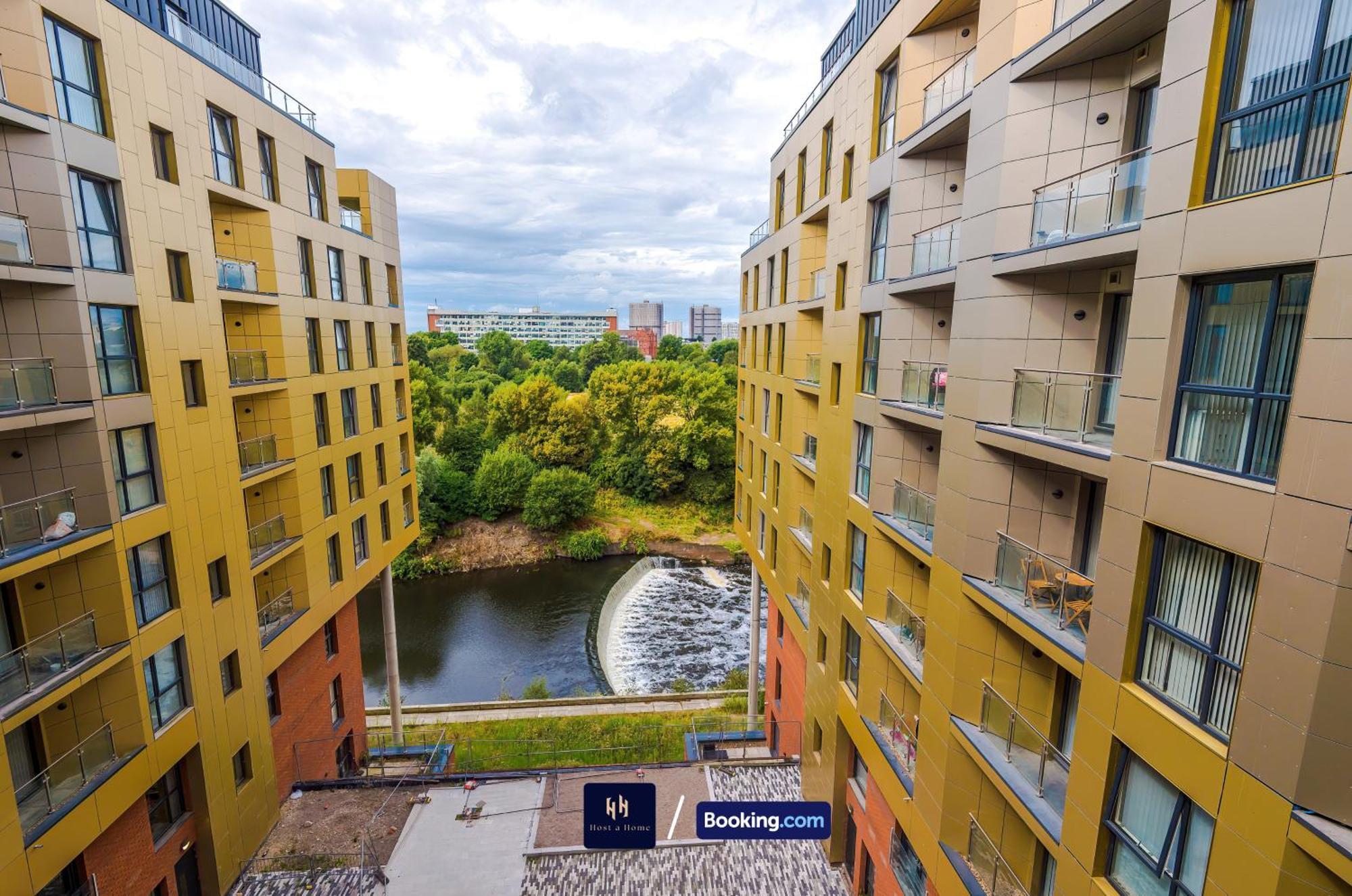 2 Extra Large Bedroom By Host A Short Lets & Serviced With Free Wifi