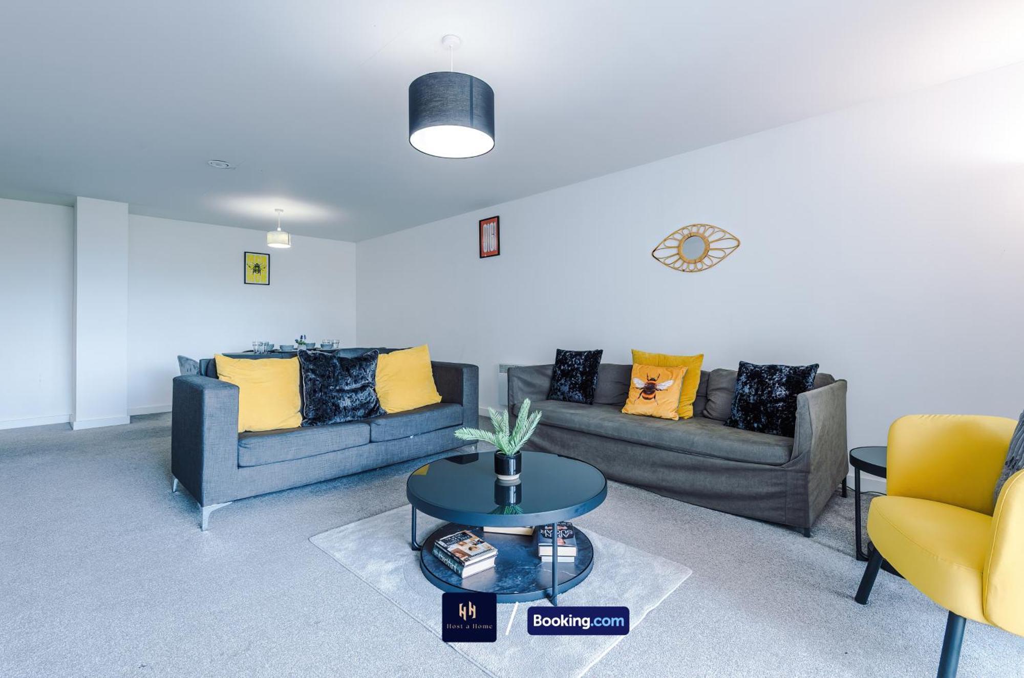 2 Extra Large Bedroom By Host A Short Lets & Serviced With Free Wifi Apartment