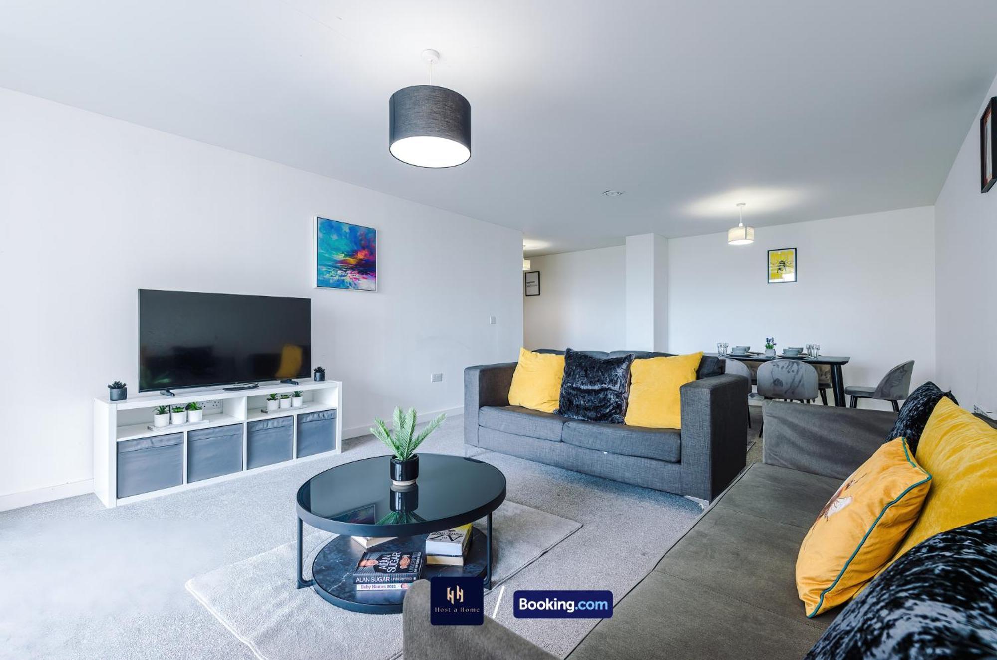 Apartment 2 Extra Large Bedroom By Host A Short Lets & Serviced With Free Wifi Manchester