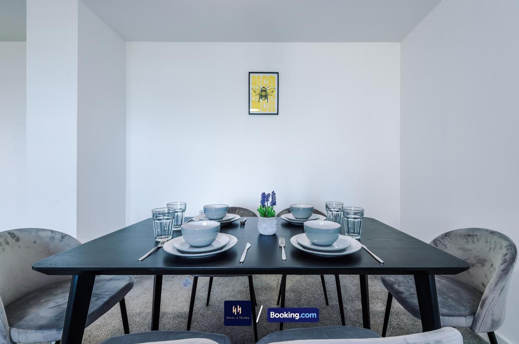 Apartment 2 Extra Large Bedroom By Host A Short Lets & Serviced With Free Wifi *