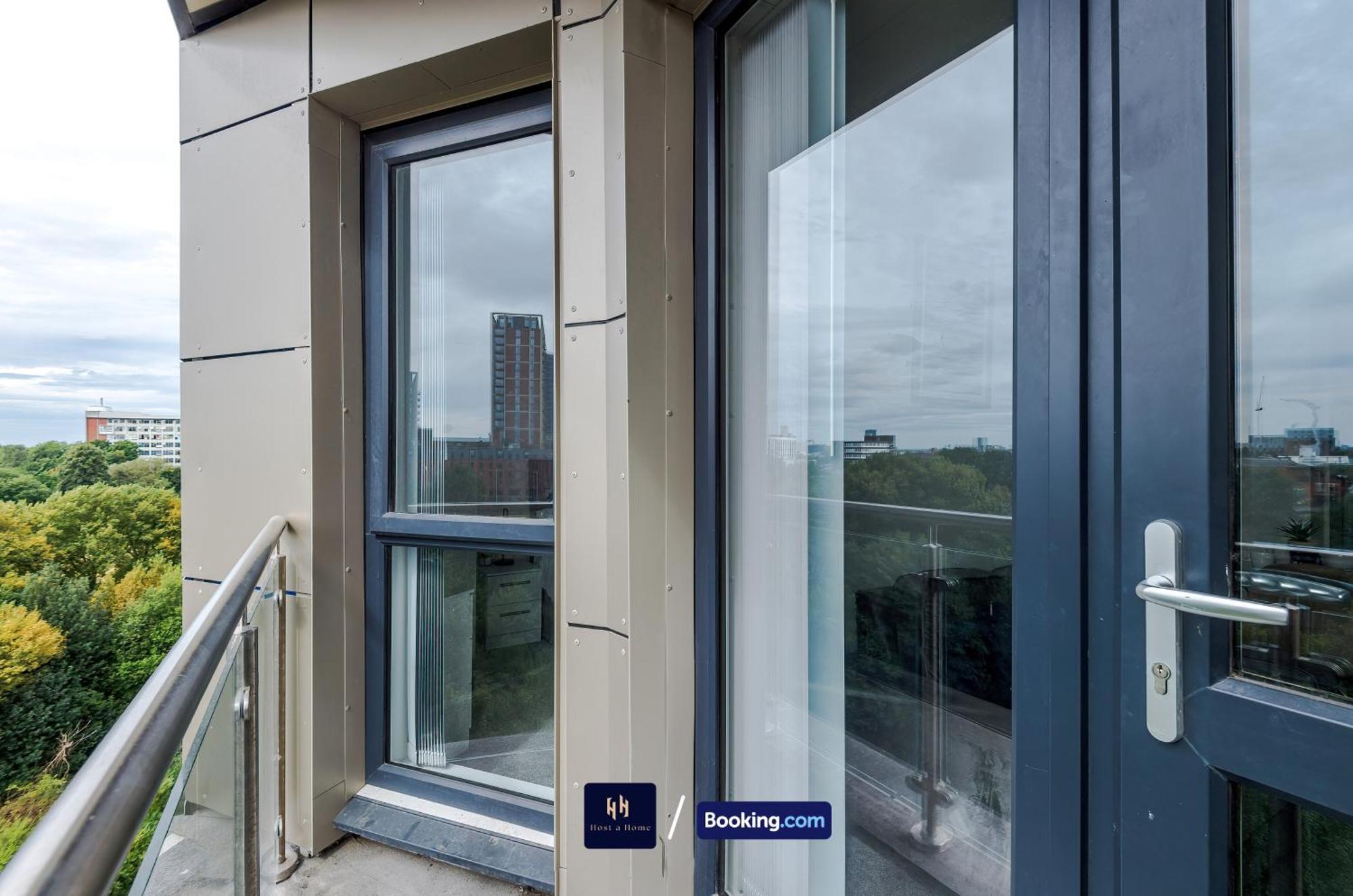 Modern 1 Bed With Balcony By Host A Apartment