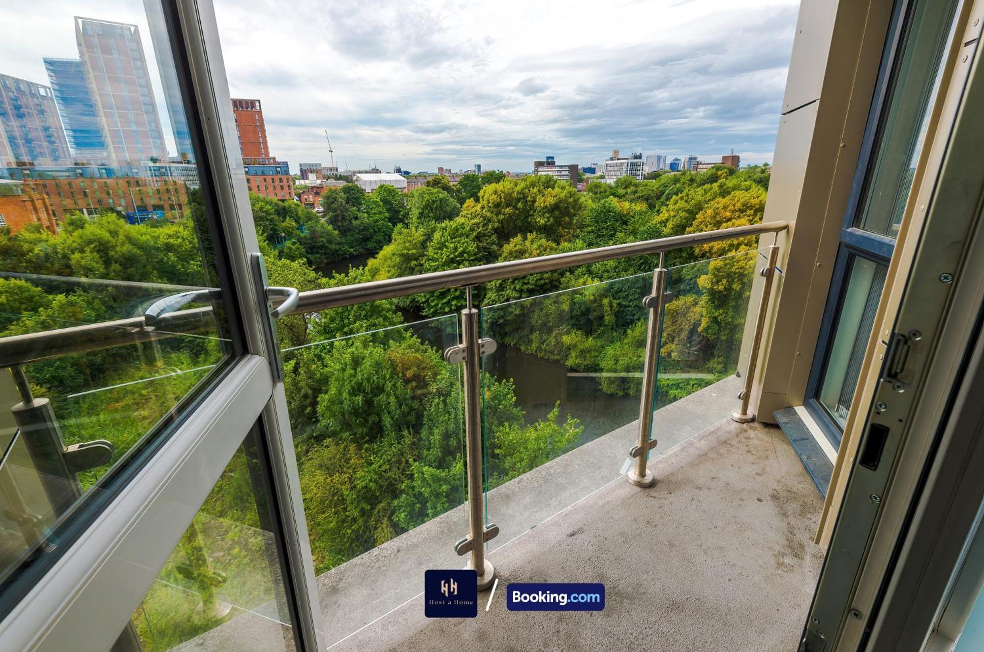 Apartment Modern 1 Bed With Balcony By Host A
