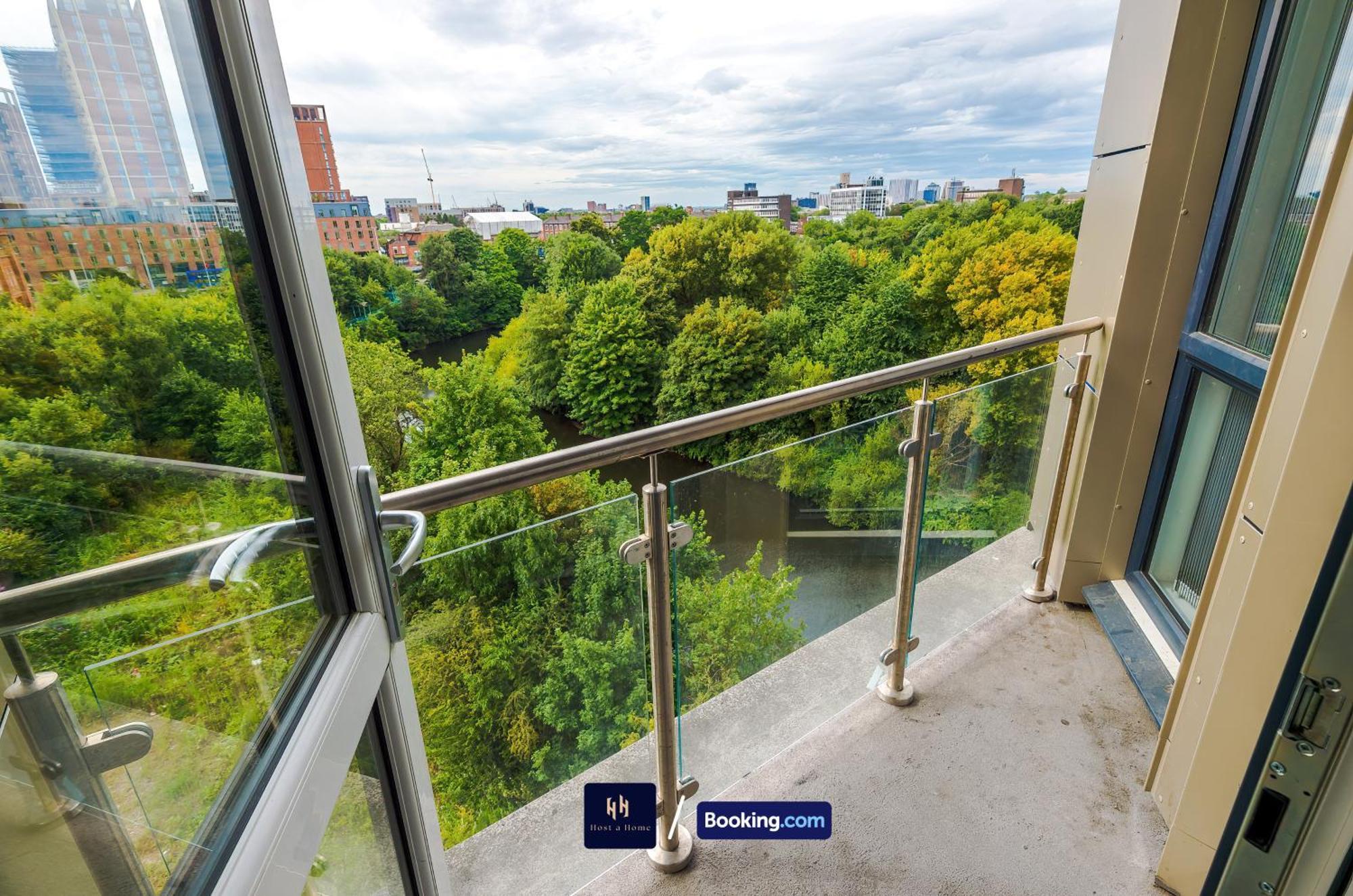 Apartment Modern 1 Bed With Balcony By Host A *