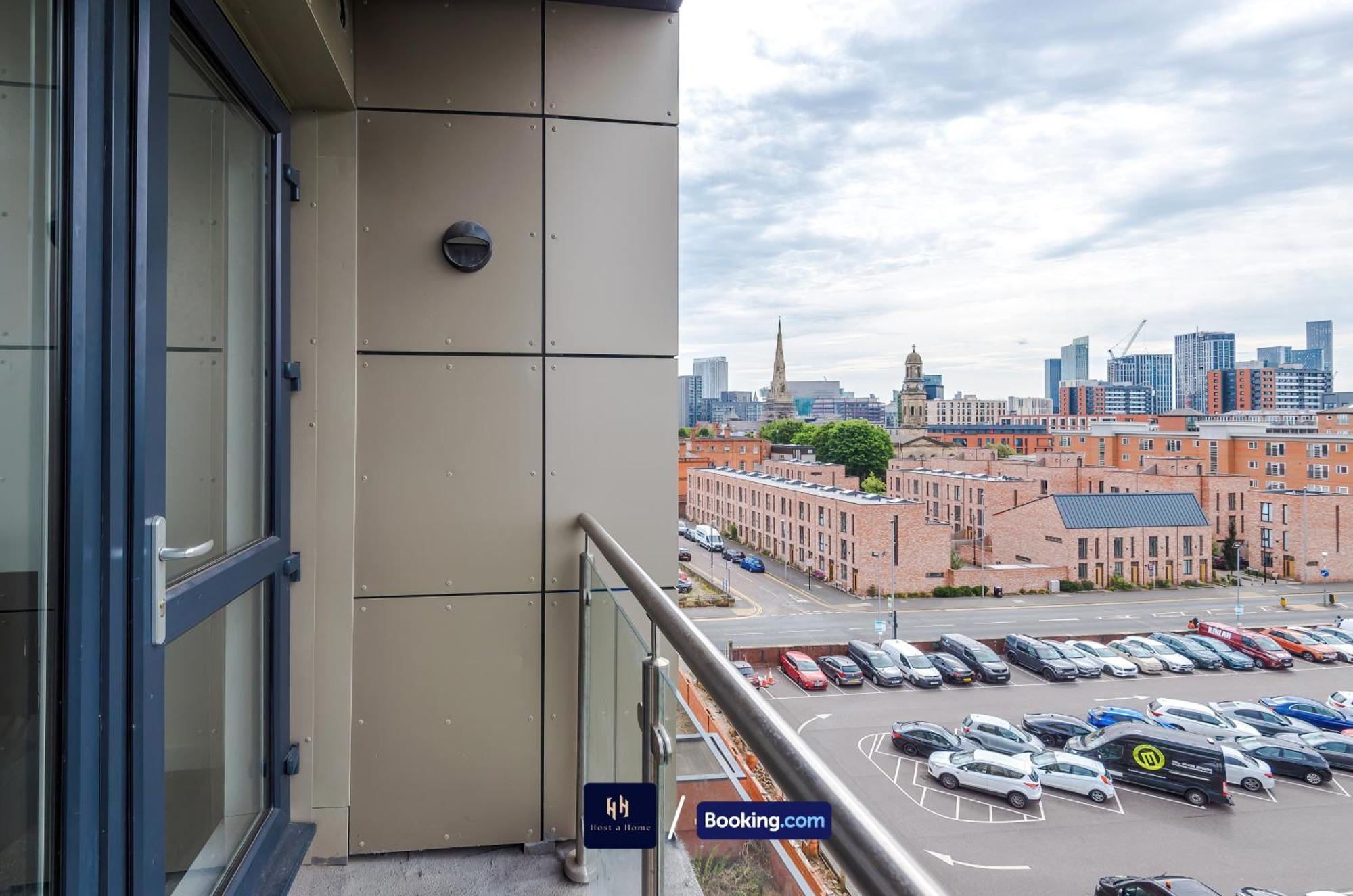 Modern 1 Bed With Balcony By Host A Apartment Manchester