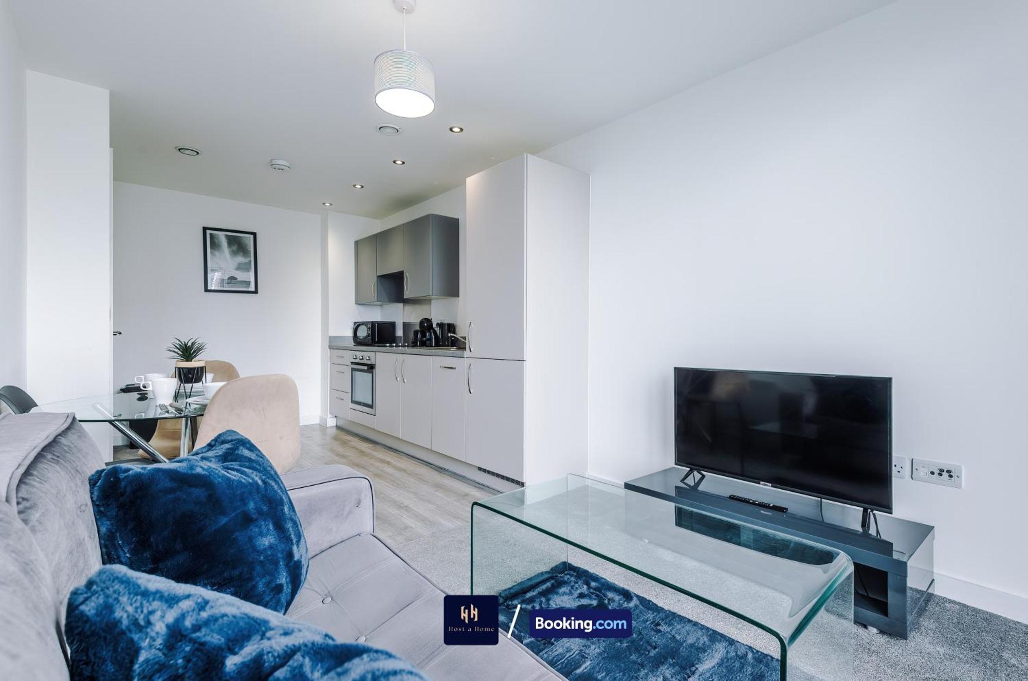 Modern 1 Bed With Balcony By Host A Apartment