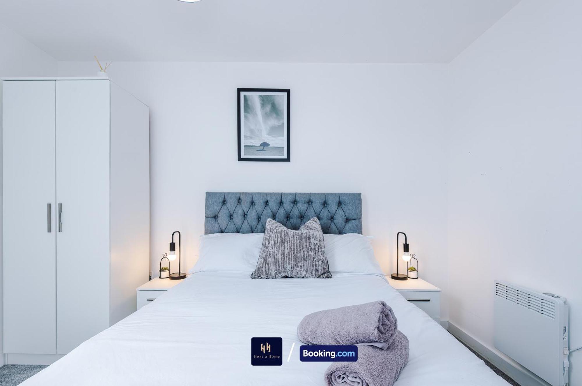 Apartment Modern 1 Bed With Balcony By Host A