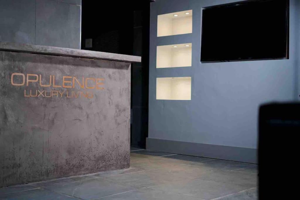 Apartment Casa Jungle Slps 20 Plp Mcr, Hot Tub, Bar, Cinema