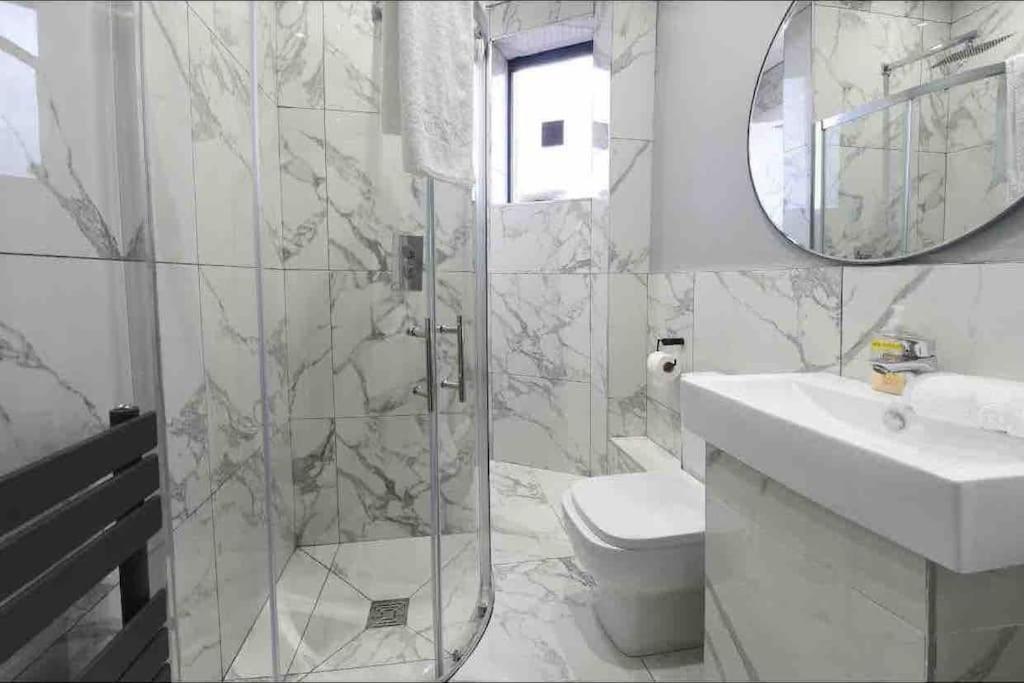 Casa Jungle Slps 20 Plp Mcr, Hot Tub, Bar, Cinema *