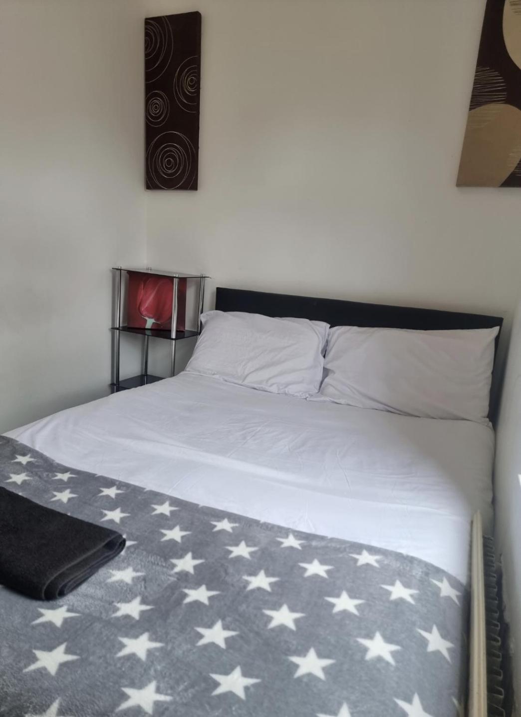 Holiday home Gorgeous Stylish Cheri Victorian House In *