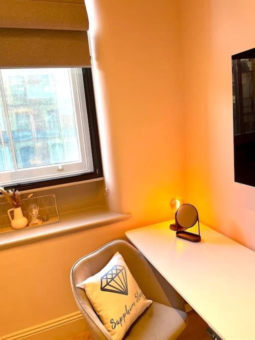 Chic City Apartment