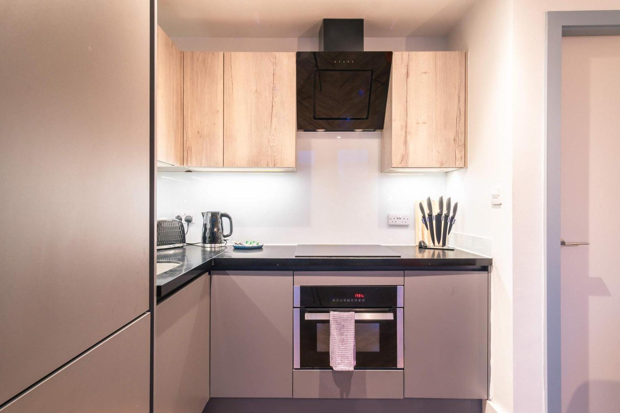 Apartment Stunning 2 Bedroom In Centre