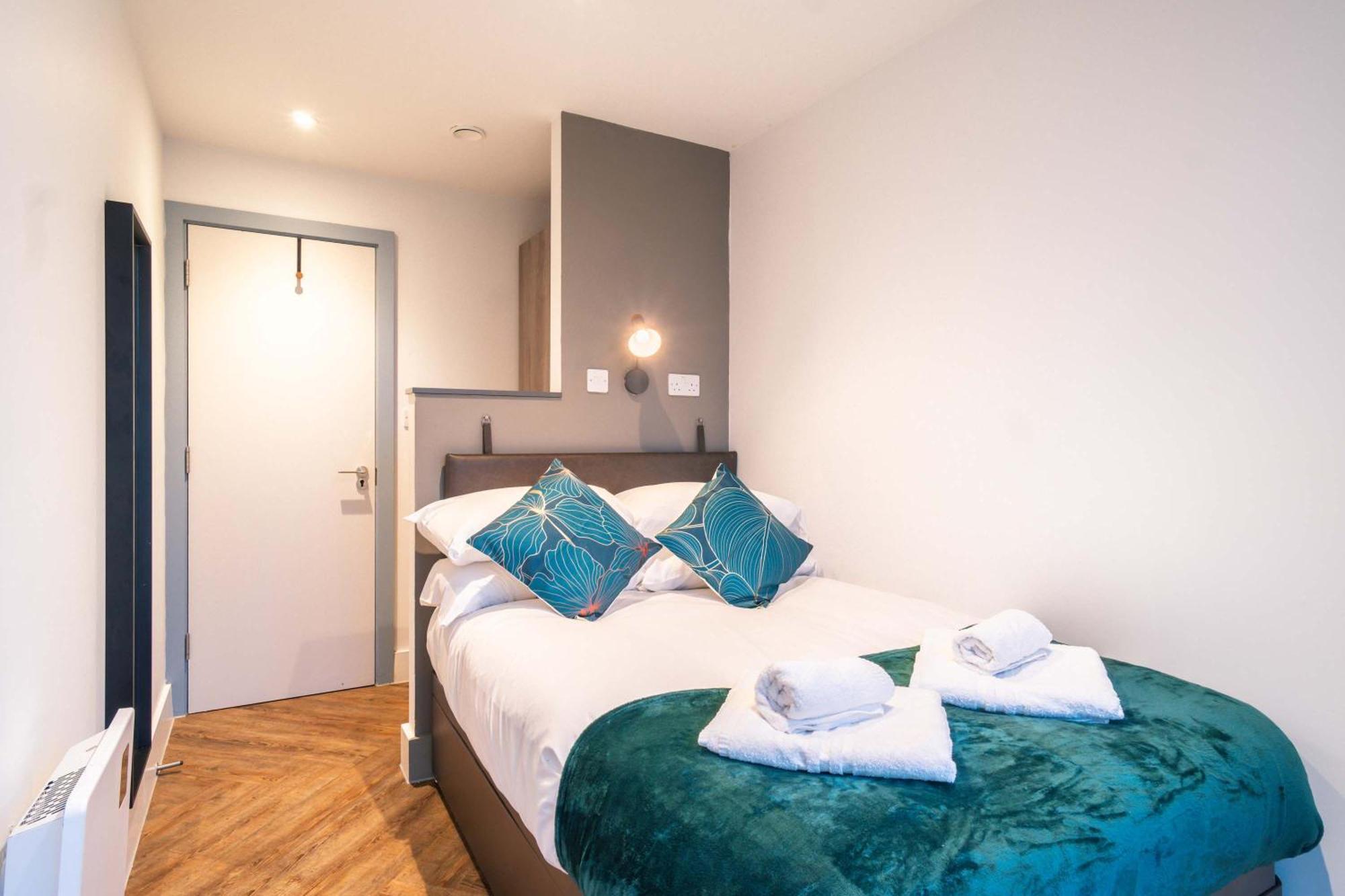 Fabulous 2 Bedroom In Centre Apartment