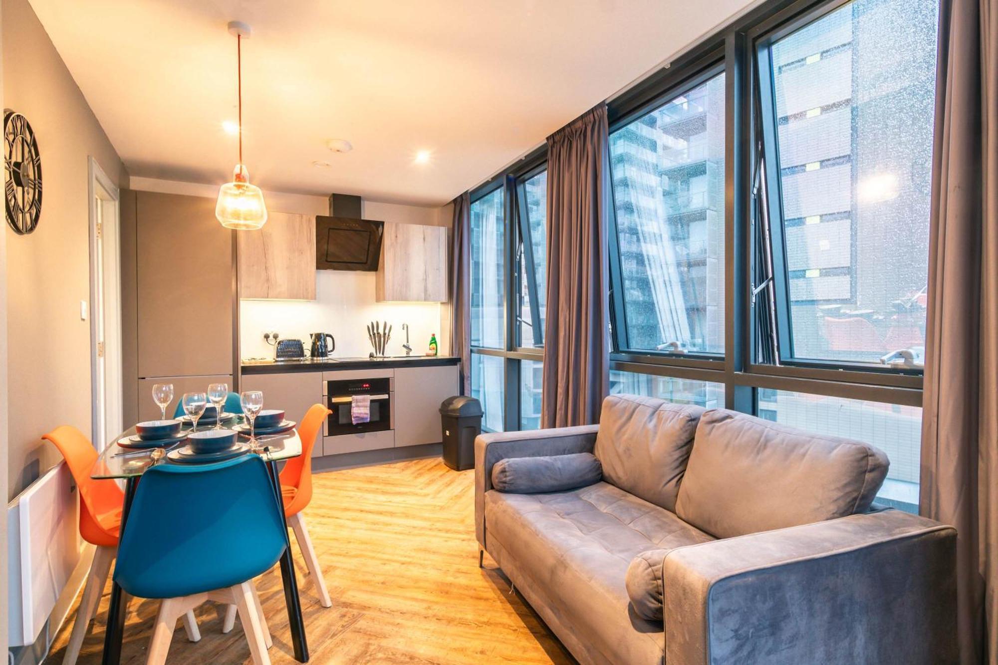 Apartment Fabulous 2 Bedroom In Centre