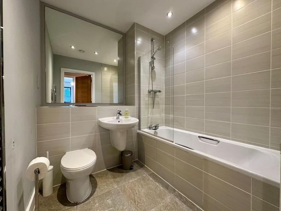 2 Bed Flat Ancoats * Manchester