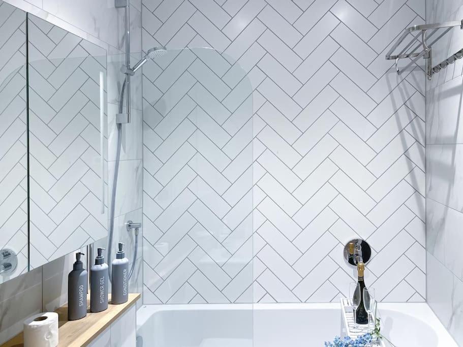 Swanky Stylish Space
