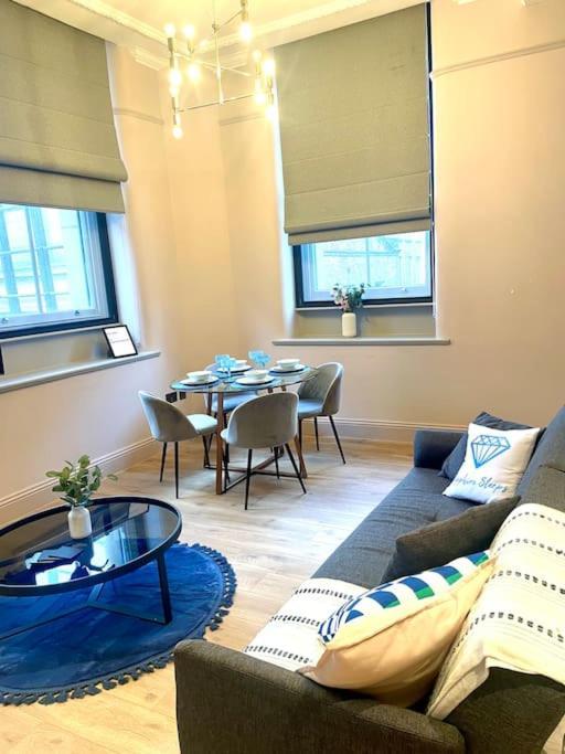 Swanky Stylish Space Apartment