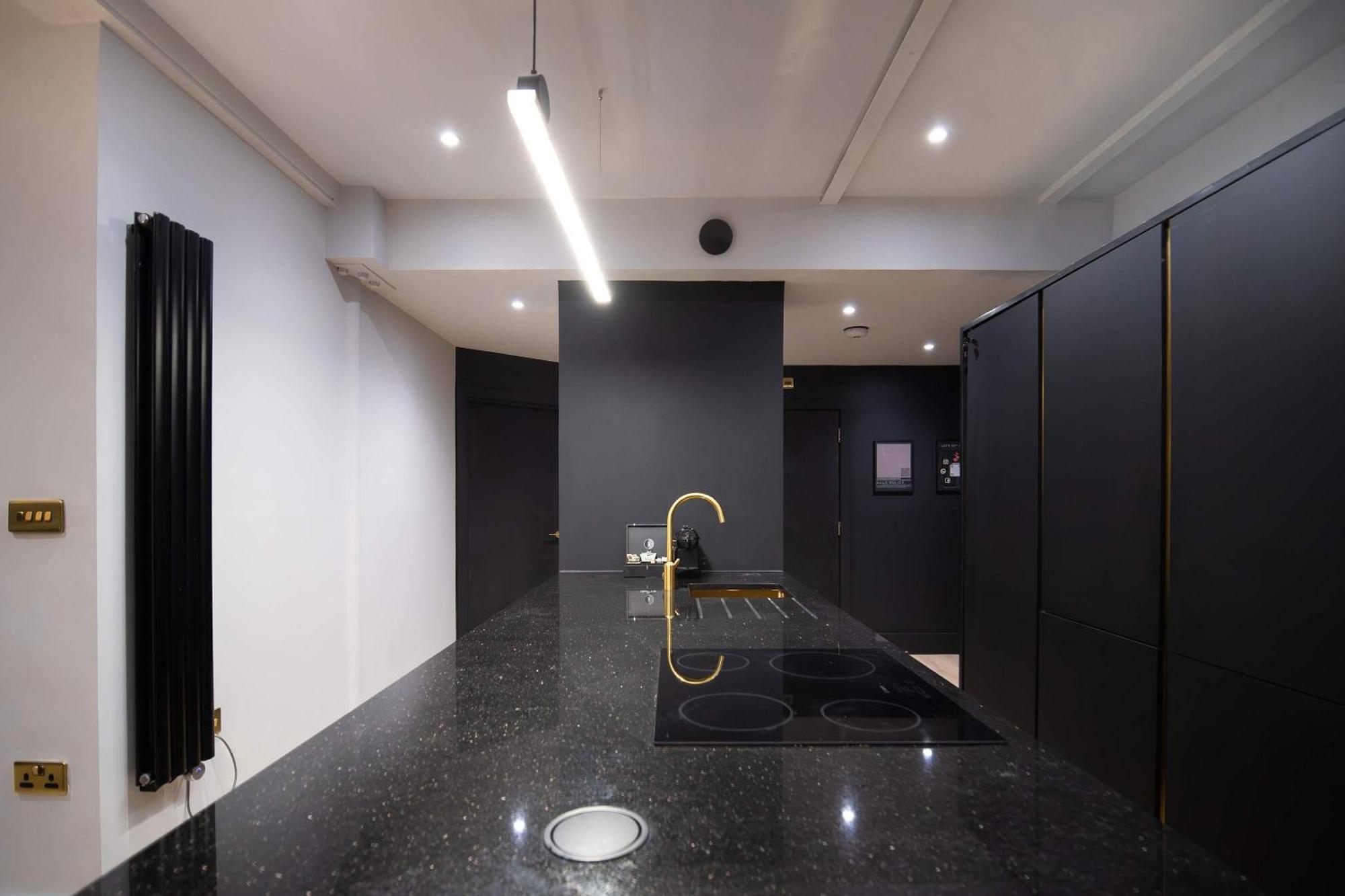 Chromatica By The Heim Residences Apartment Manchester