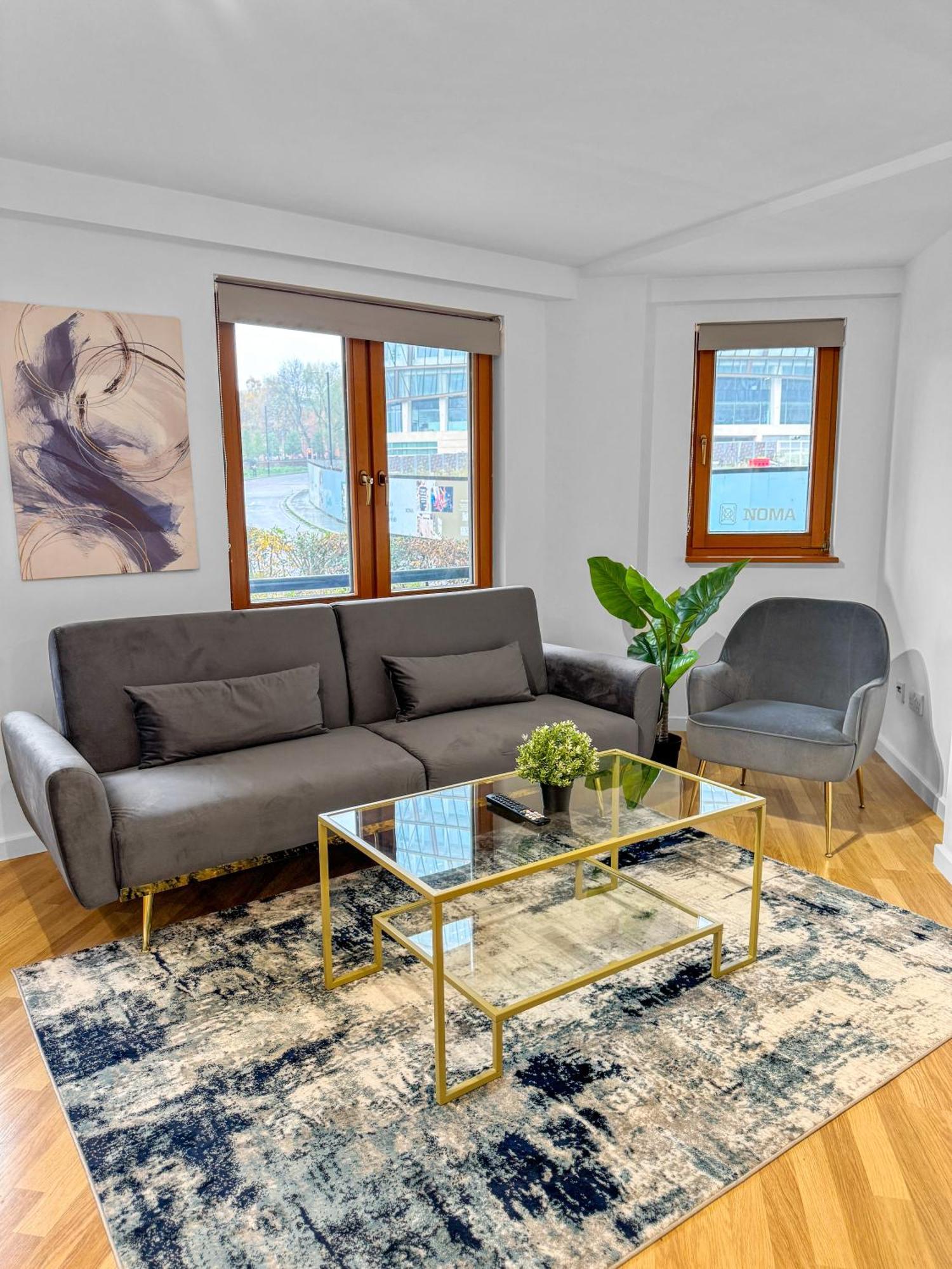 Apartment Cozy - 2 Beds, Sleeps 5, Free Parking! Manchester