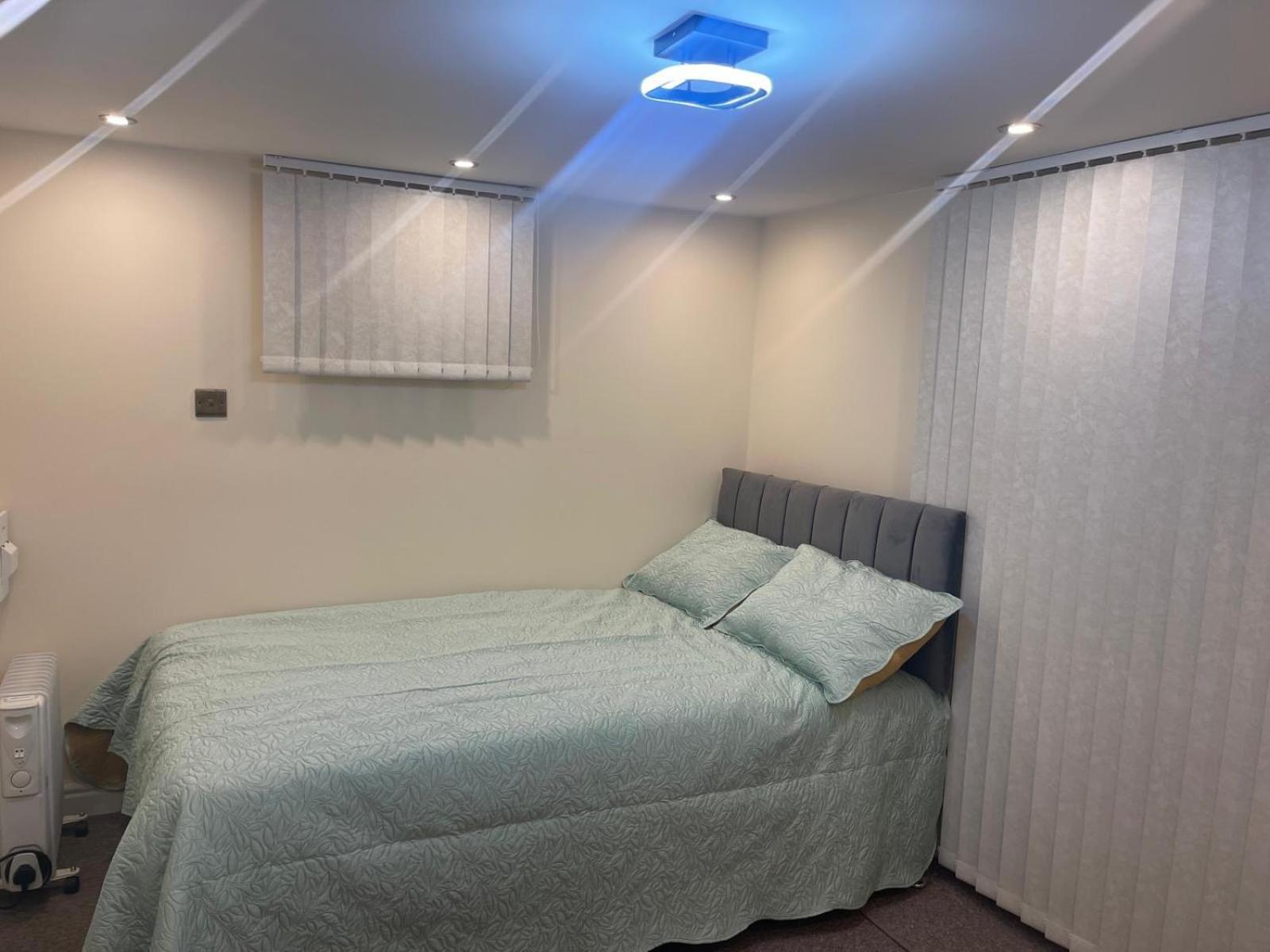 Newly Built Private Ensuite Manchester