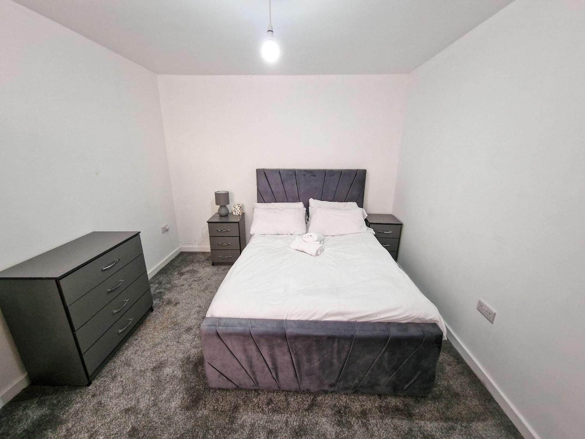 Superhost - Lovely 5 Bed Close To Centre Holiday home Manchester