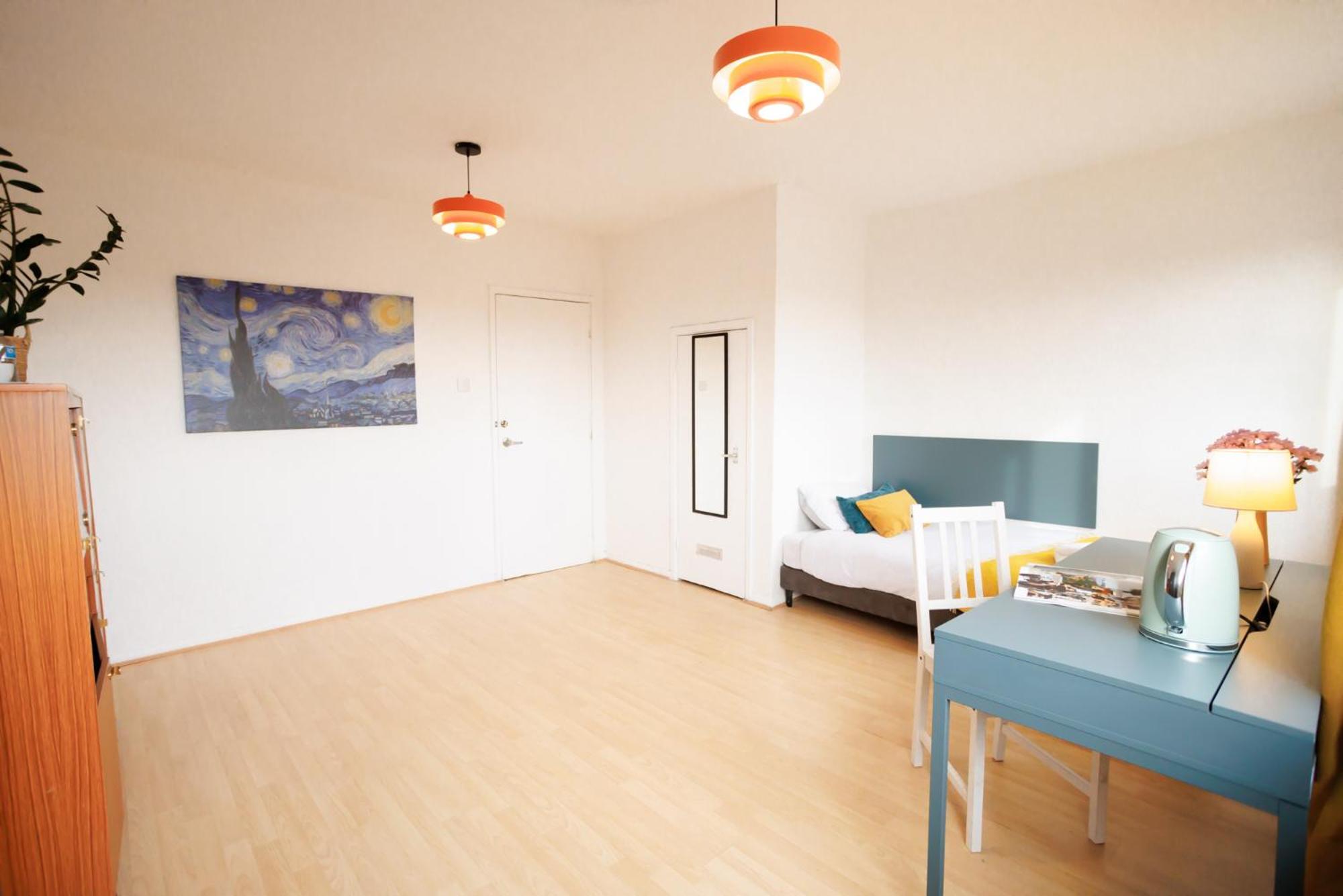 The Apollo Guest house Manchester