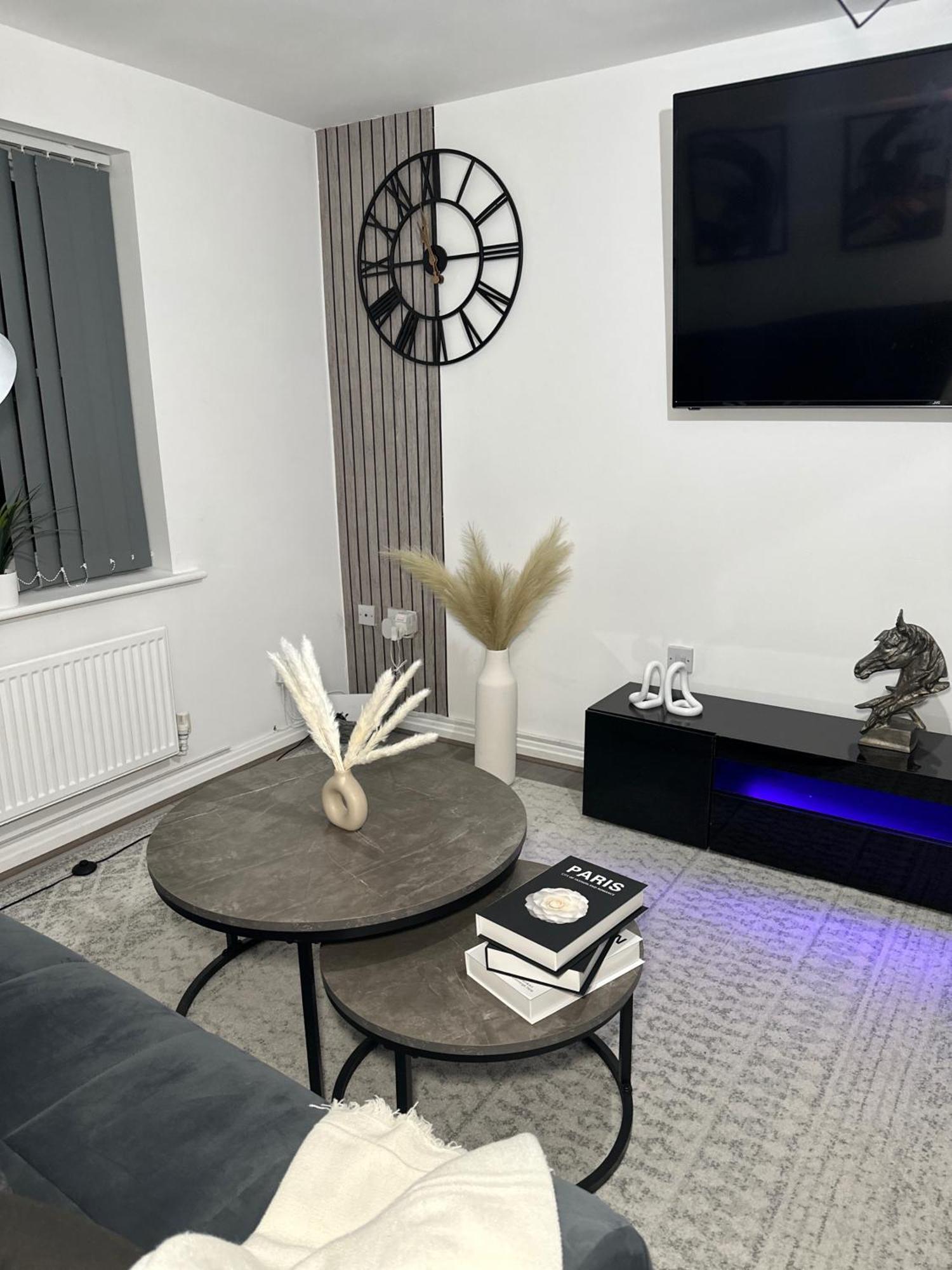 3 Bedroom House Close To Centre Free Parking * Manchester