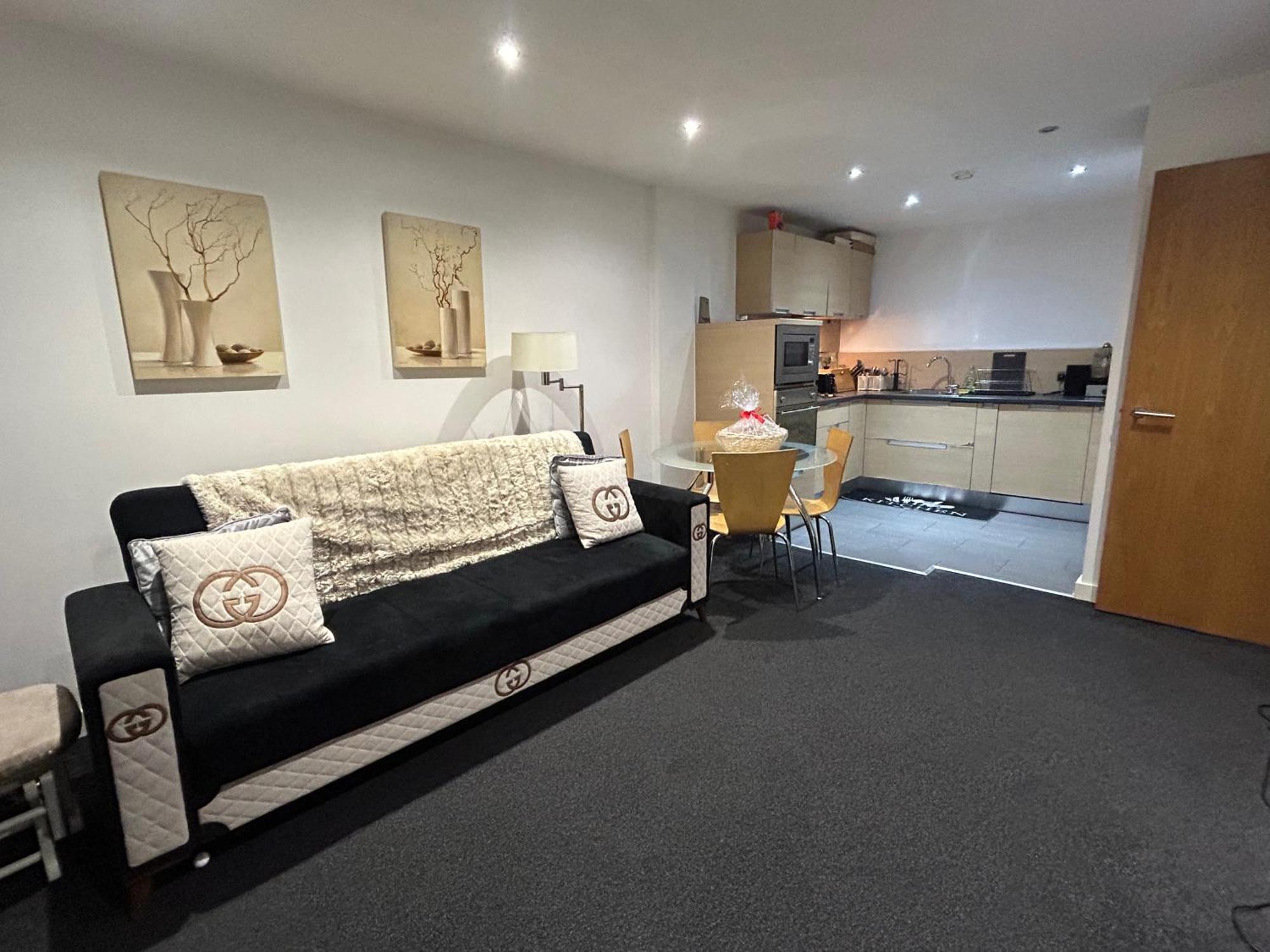 Cozy 5 Min Walk From Arena * Manchester