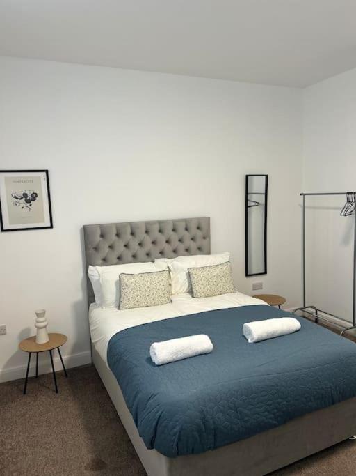 Failsworth Luxury 2