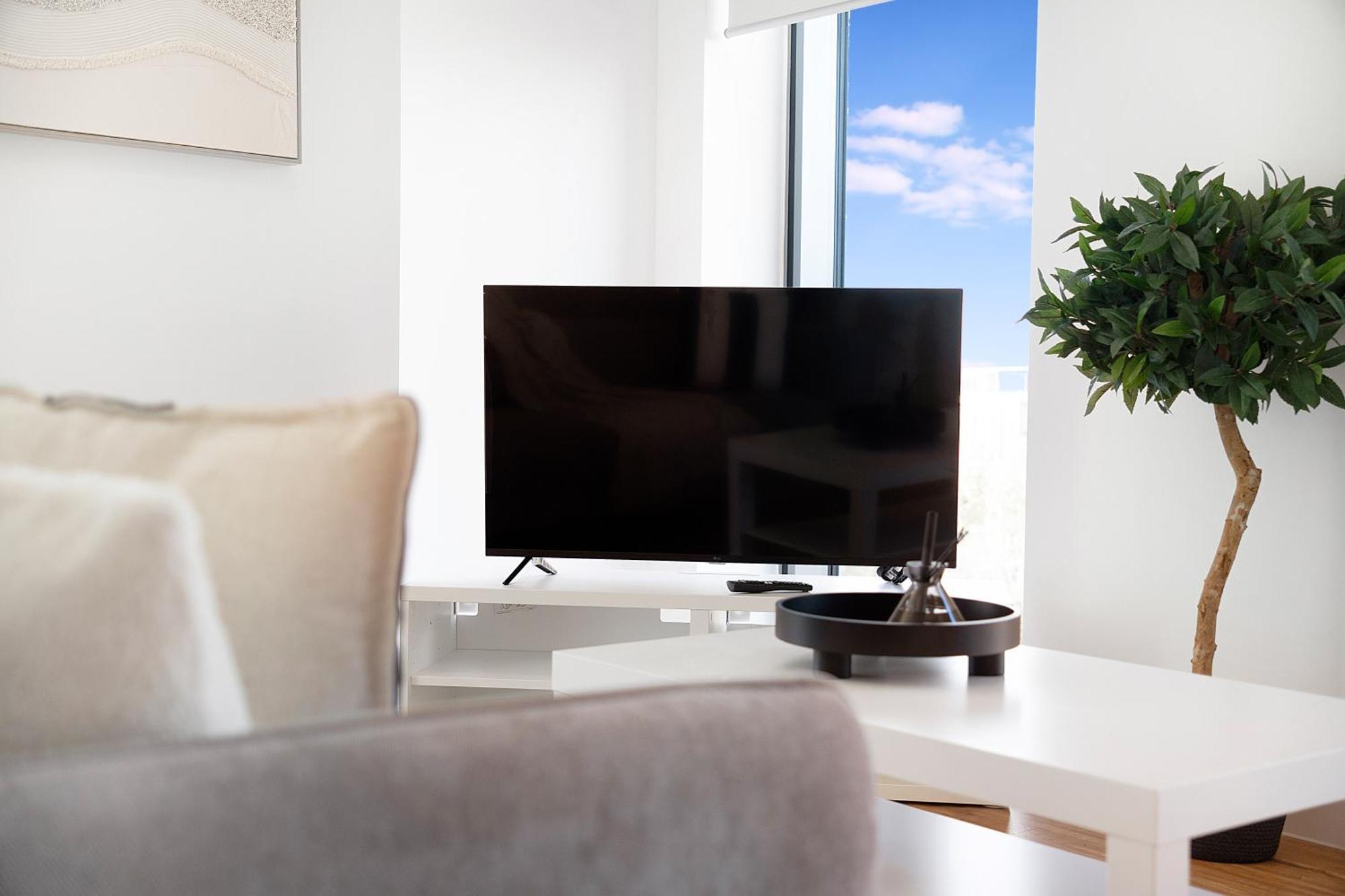 Luxury 2br In Media Apartment *