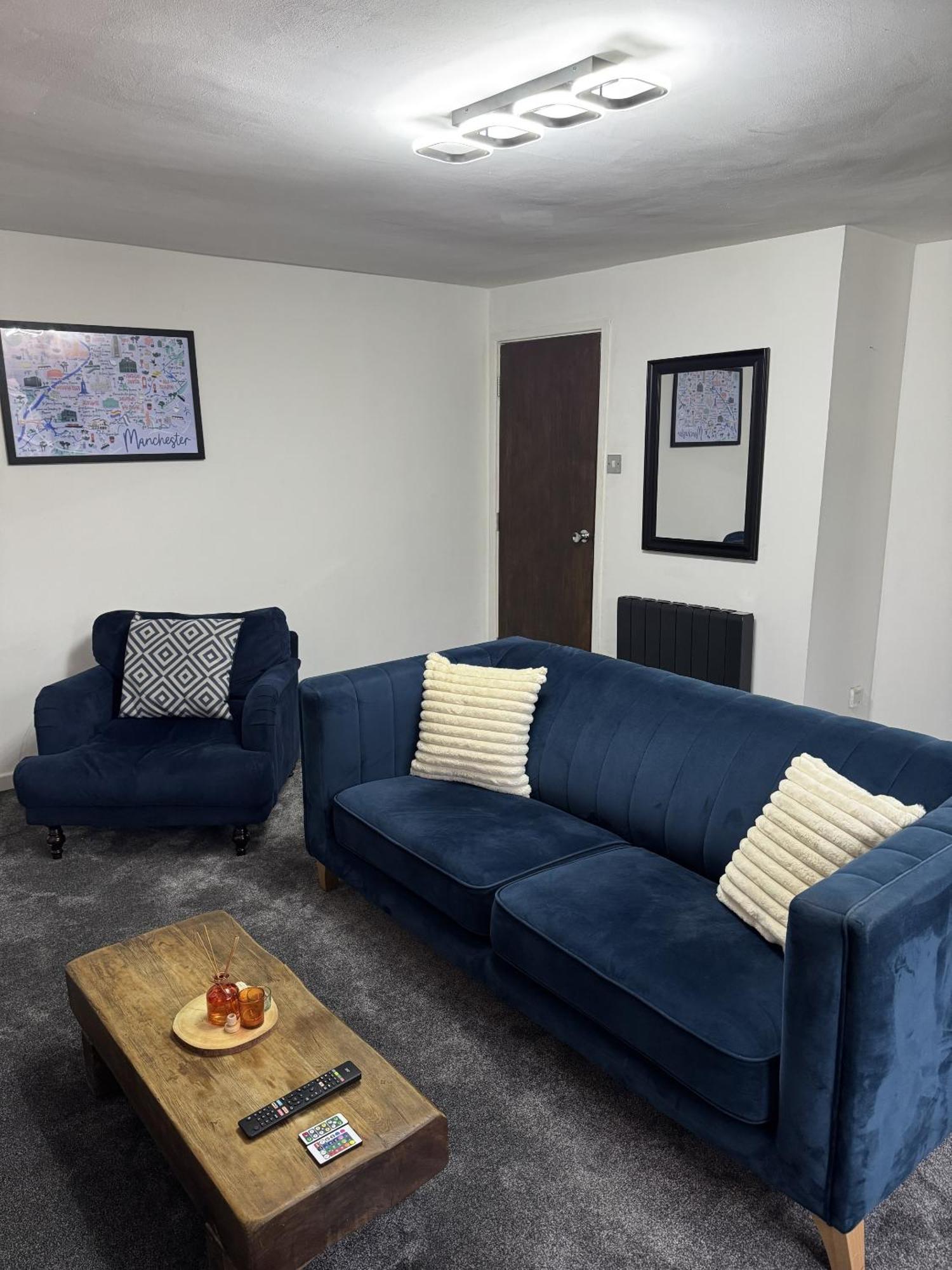 Cosy 2 Double Bedroom In Ancoats 7 Minutes From Coop Live, Etihad Stadium & Centre- Parking Available Apartment Manchester