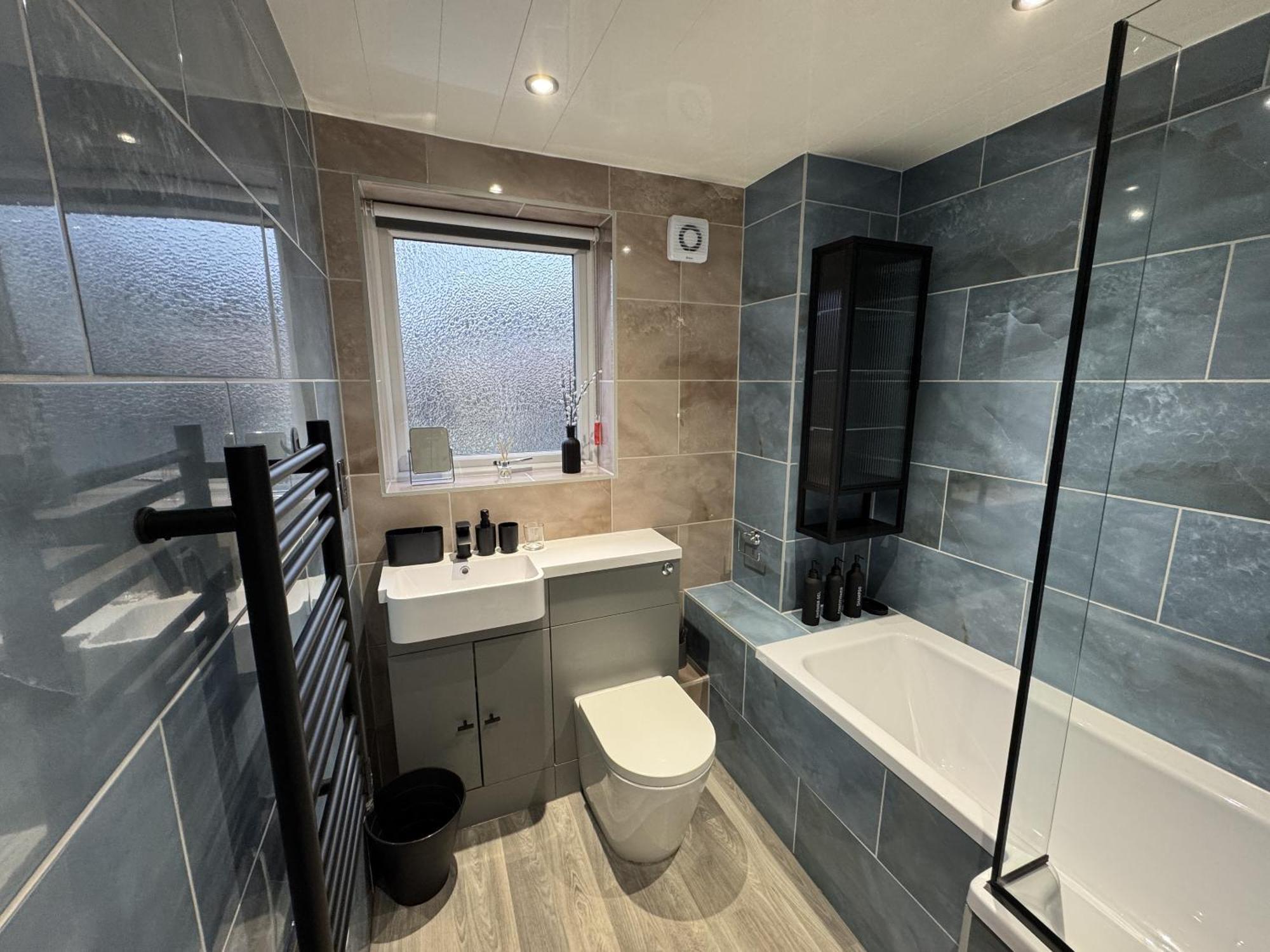 Cosy 2 Double Bedroom In Ancoats 7 Minutes From Coop Live, Etihad Stadium & Centre- Parking Available