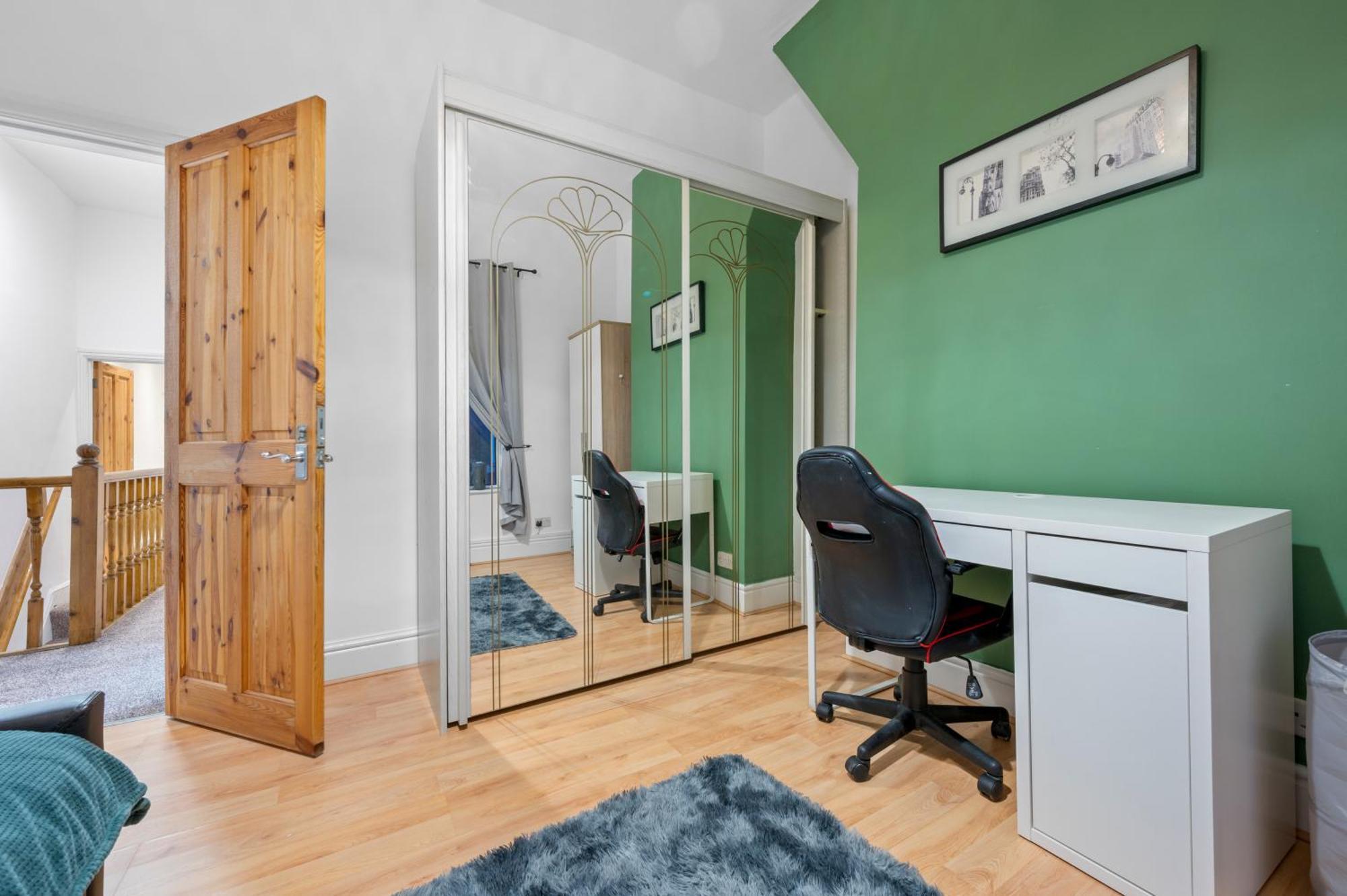 Apartment Serviced - The Cosy Quarter
