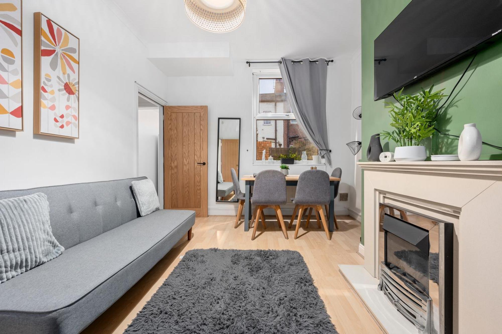 Serviced - The Cosy Quarter Apartment *