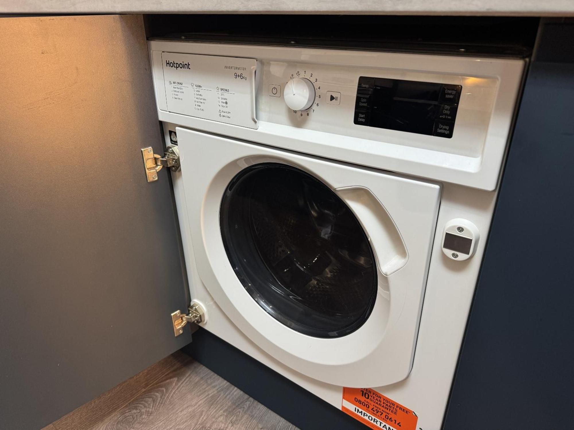 Cosy 2 Double Bedroom In Ancoats 7 Minutes From Coop Live, Etihad Stadium & Centre- Parking Available *