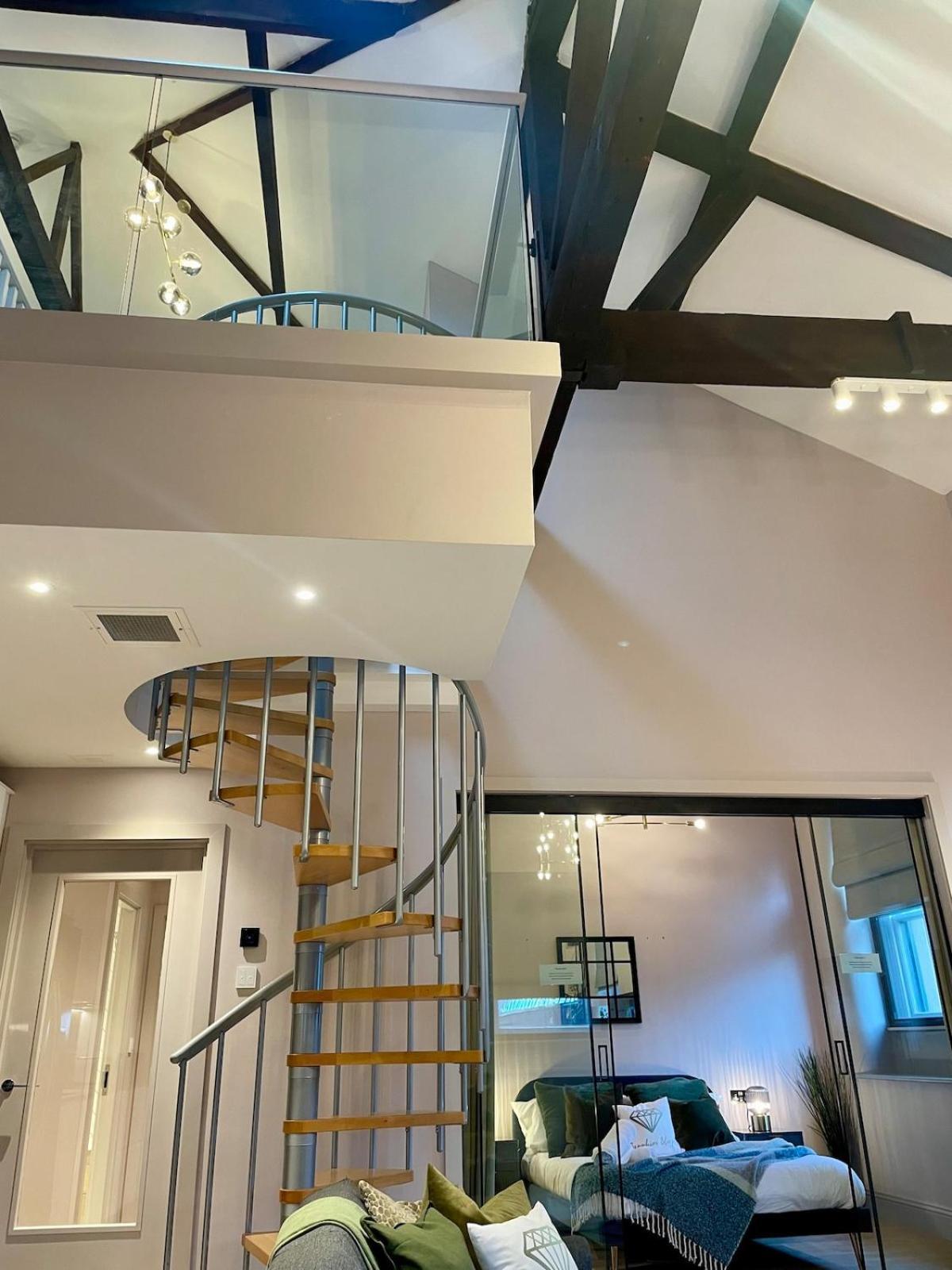 Emerald Escape 3 Bed 3 Bath