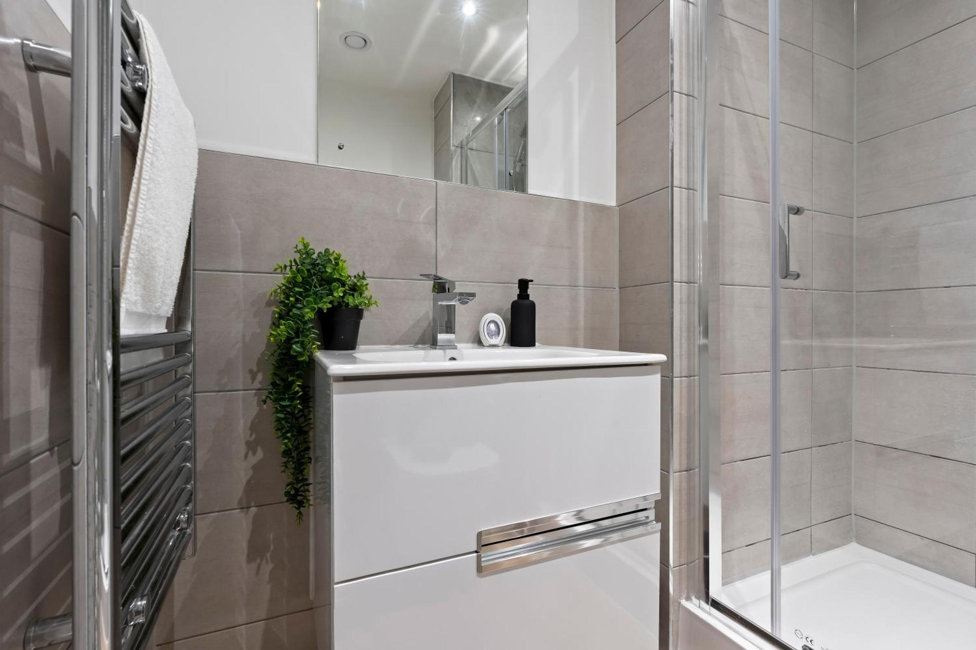 Modern Flat In By 53 Degrees Property, Ideal For Couples, 2 Bedrooms! Apartment Manchester
