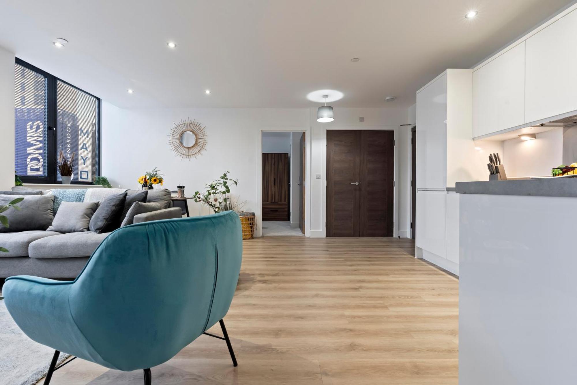 Apartment Modern Flat In By 53 Degrees Property, Ideal For Couples, 2 Bedrooms!